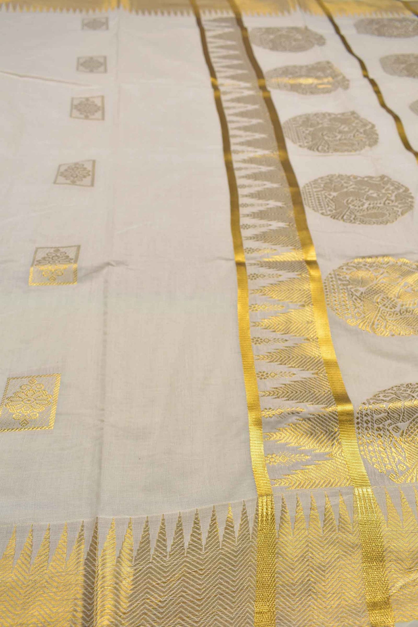 Off White Kerala Cotton Squares Butta Peacock Pallu Saree
