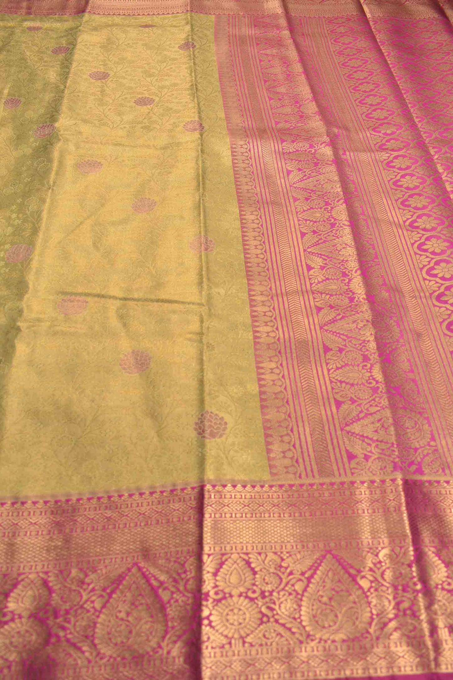 Golden Semi Silk Mini Contrast Florals Contrast Border Pallu Saree