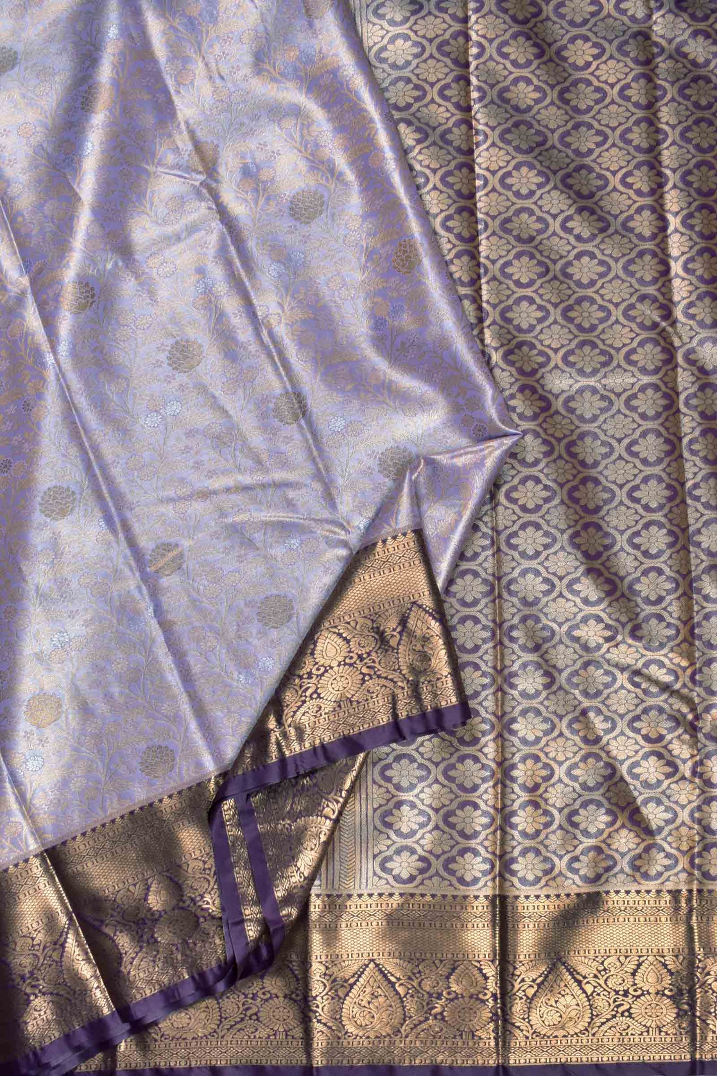 Light Voilet Semi Silk Intricate Floral Body Contrast Zari Border Pallu Saree