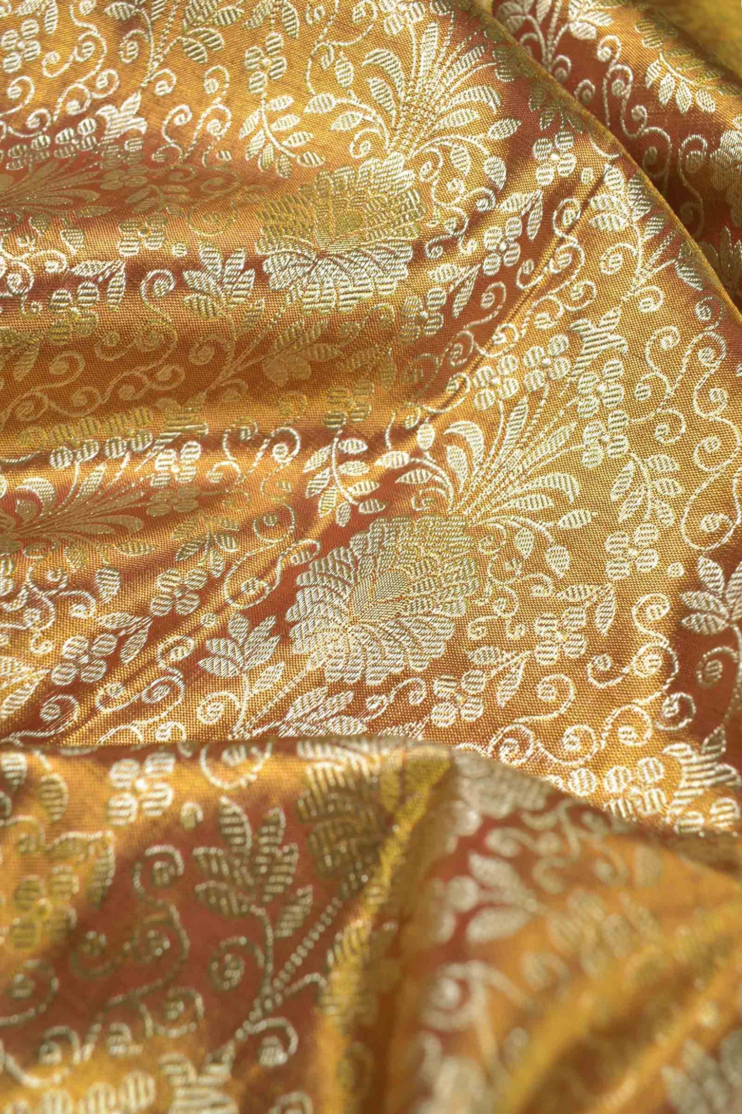 Golden Kanchipuram Bridal Pure Silk Rich Florals Maroon Zari Border Pallu Saree NAA163