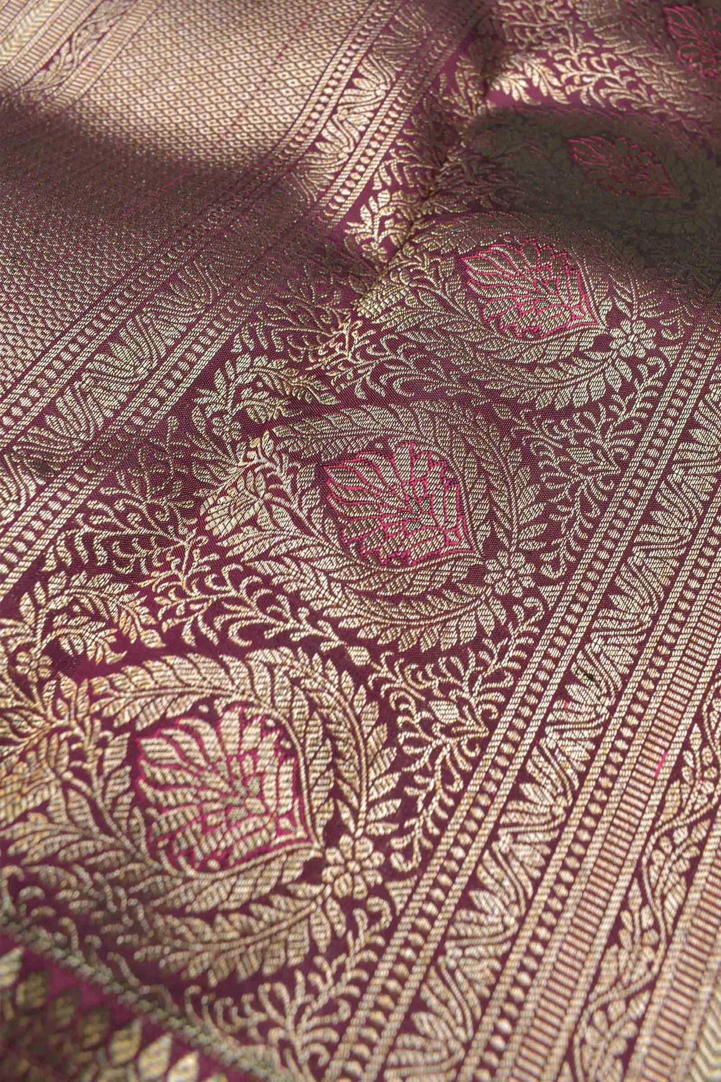 Golden Brown Kanchipuram Bridal Pure Silk Golden Florals Zari Border Saree NAA164