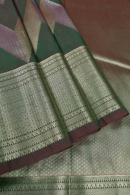 Green Semi Silk  Fancy Waves Zari Border Pallu Saree