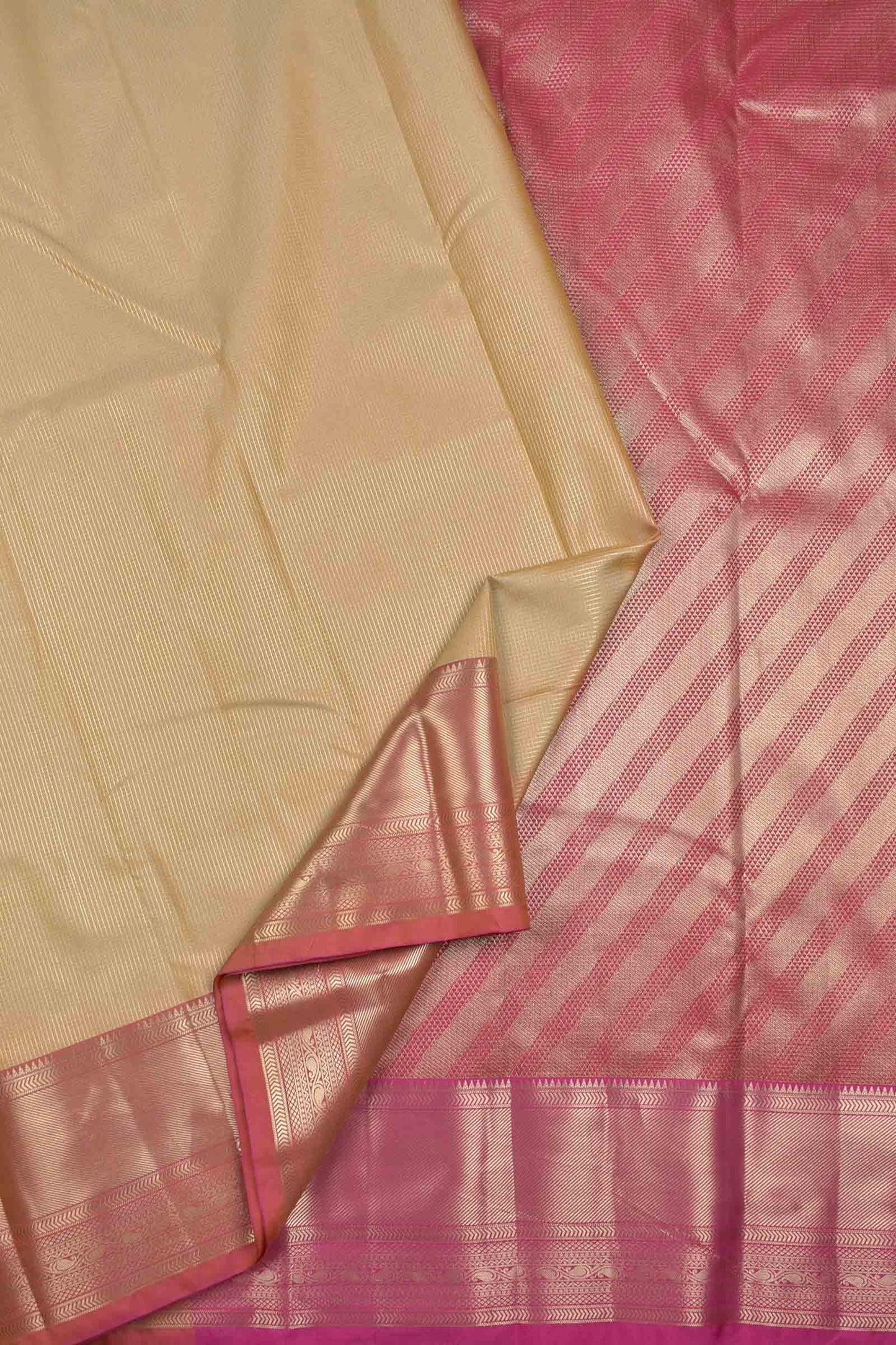 Peach Semi Silk Zari Little Checks Contrast Red Zari Border Pallu Saree