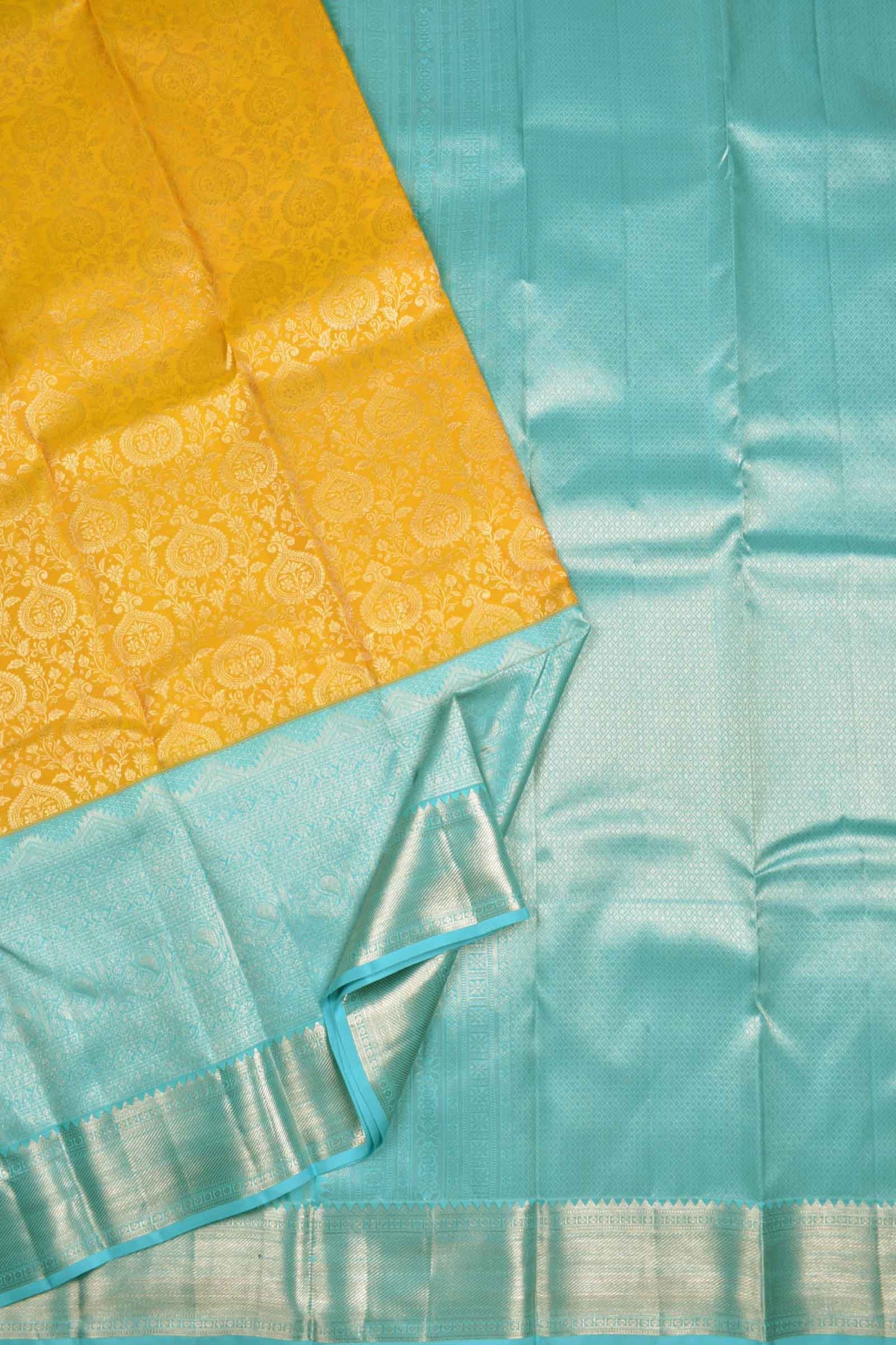Golden Yellow Kanchipuram Bridal Pure Silk Floral Flowers Body Contrast Zari Border Pallu Saree NAA220