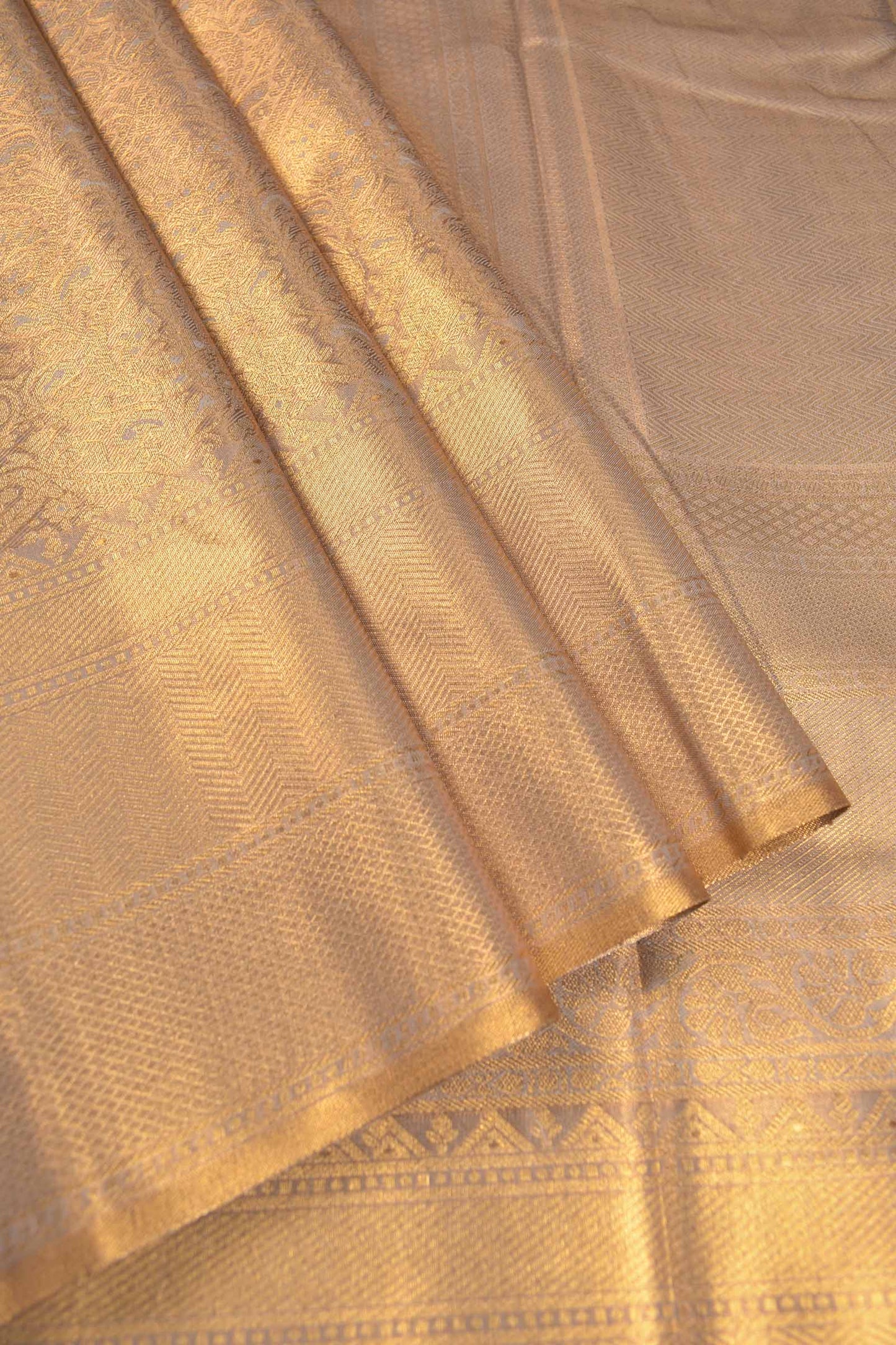Golden Semi Tissue Silk Fancy Print Zari Border Pallu Saree