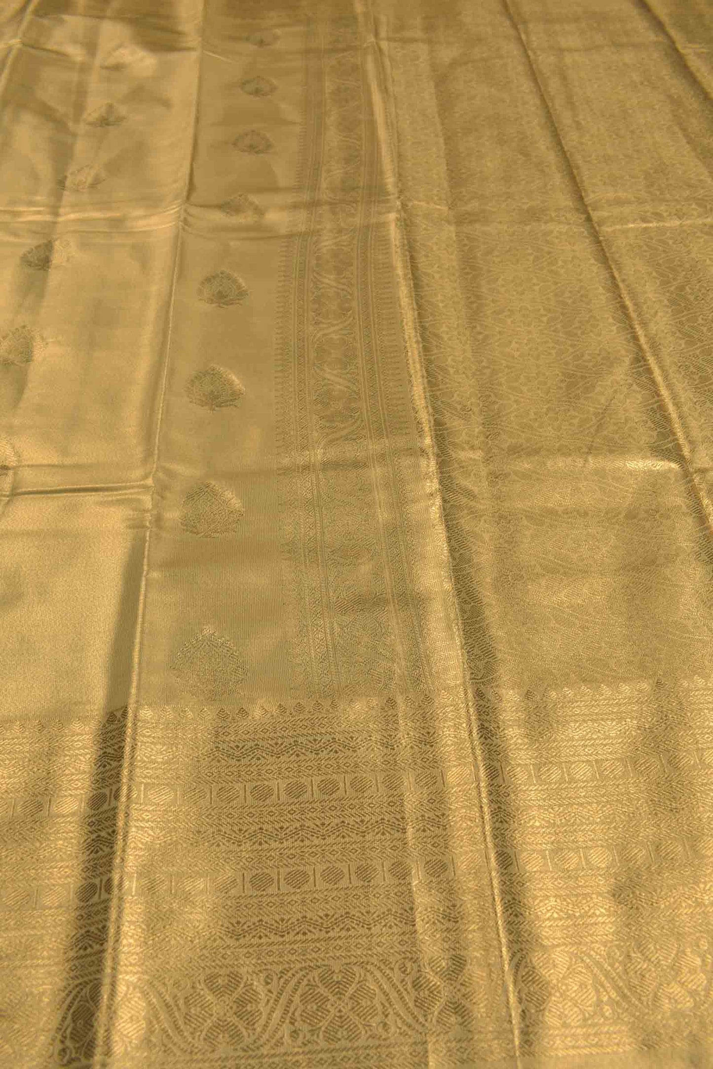 Golden Semi Tissue Silk Fancy Butta Zari Border Pallu Saree