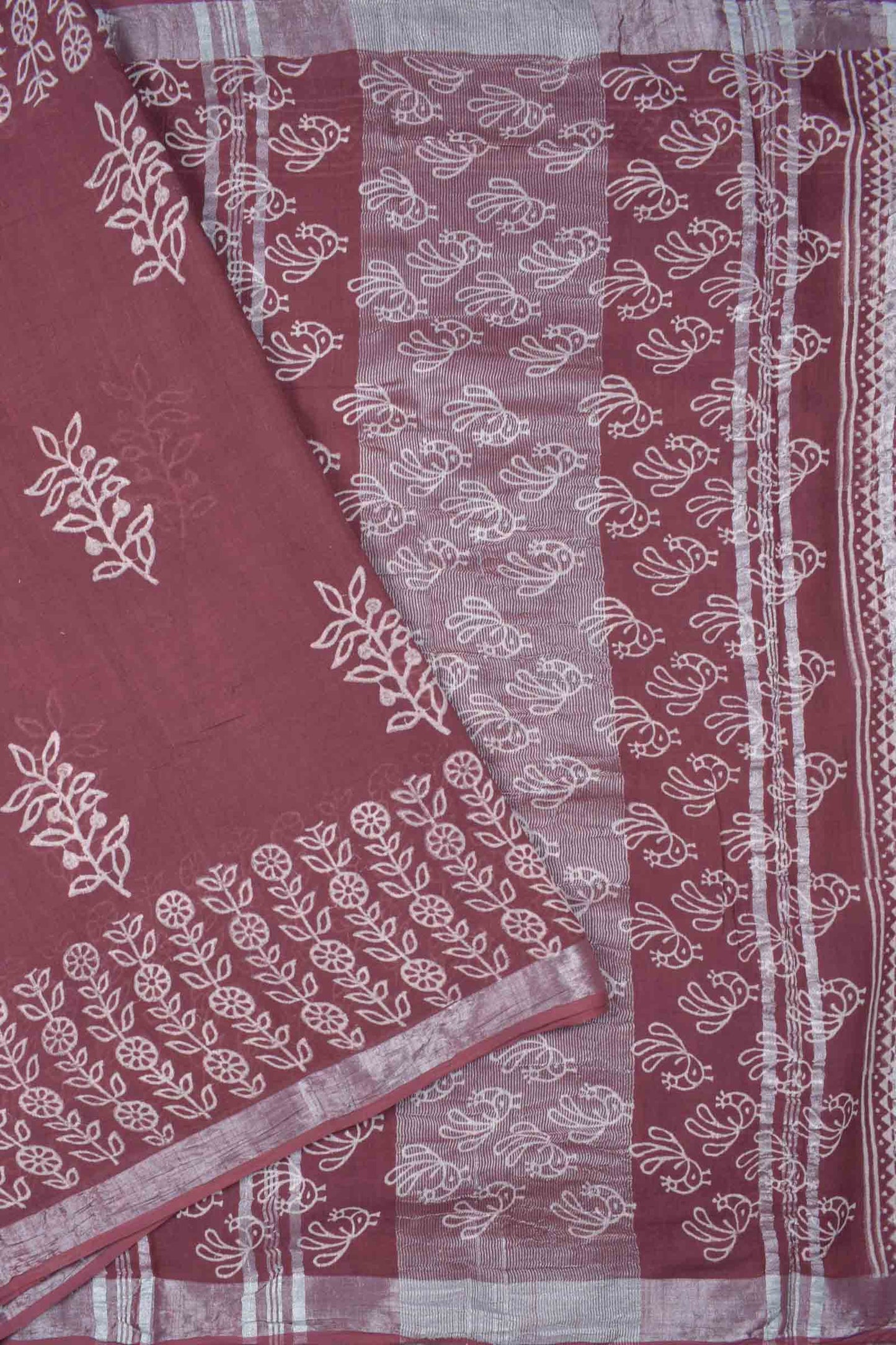 Mauve taupe Semi Linen Zari Border Floral Art Digital Print Saree