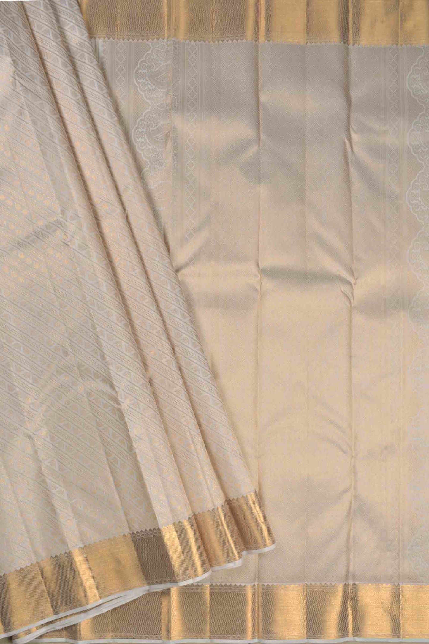 Off White Kanchipuram Bridal Pure Silk Fancy Cross Stripes Golden Zari Border Saree NAA119