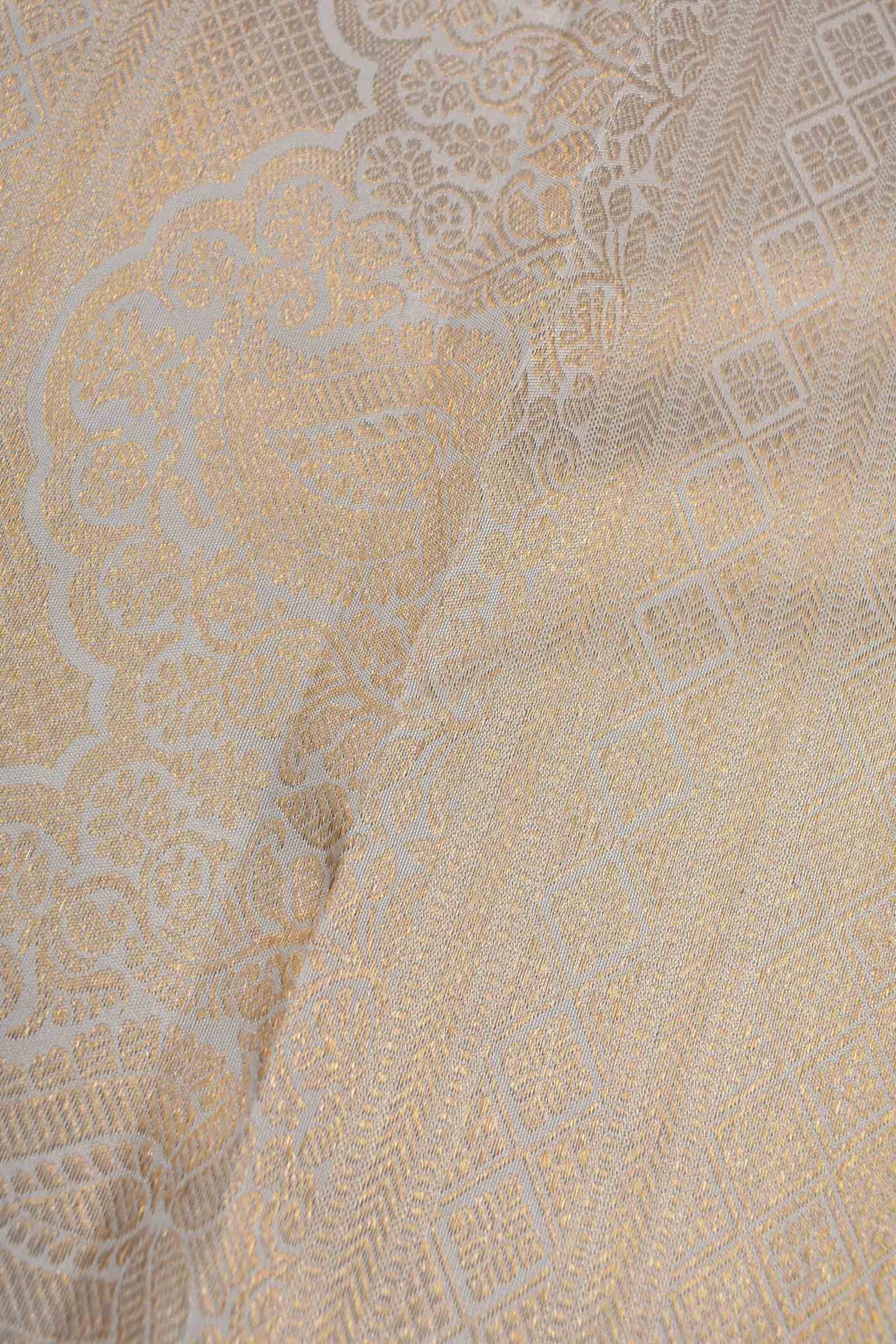 Off White Kanchipuram Bridal Pure Silk Fancy Cross Stripes Golden Zari Border Saree NAA119