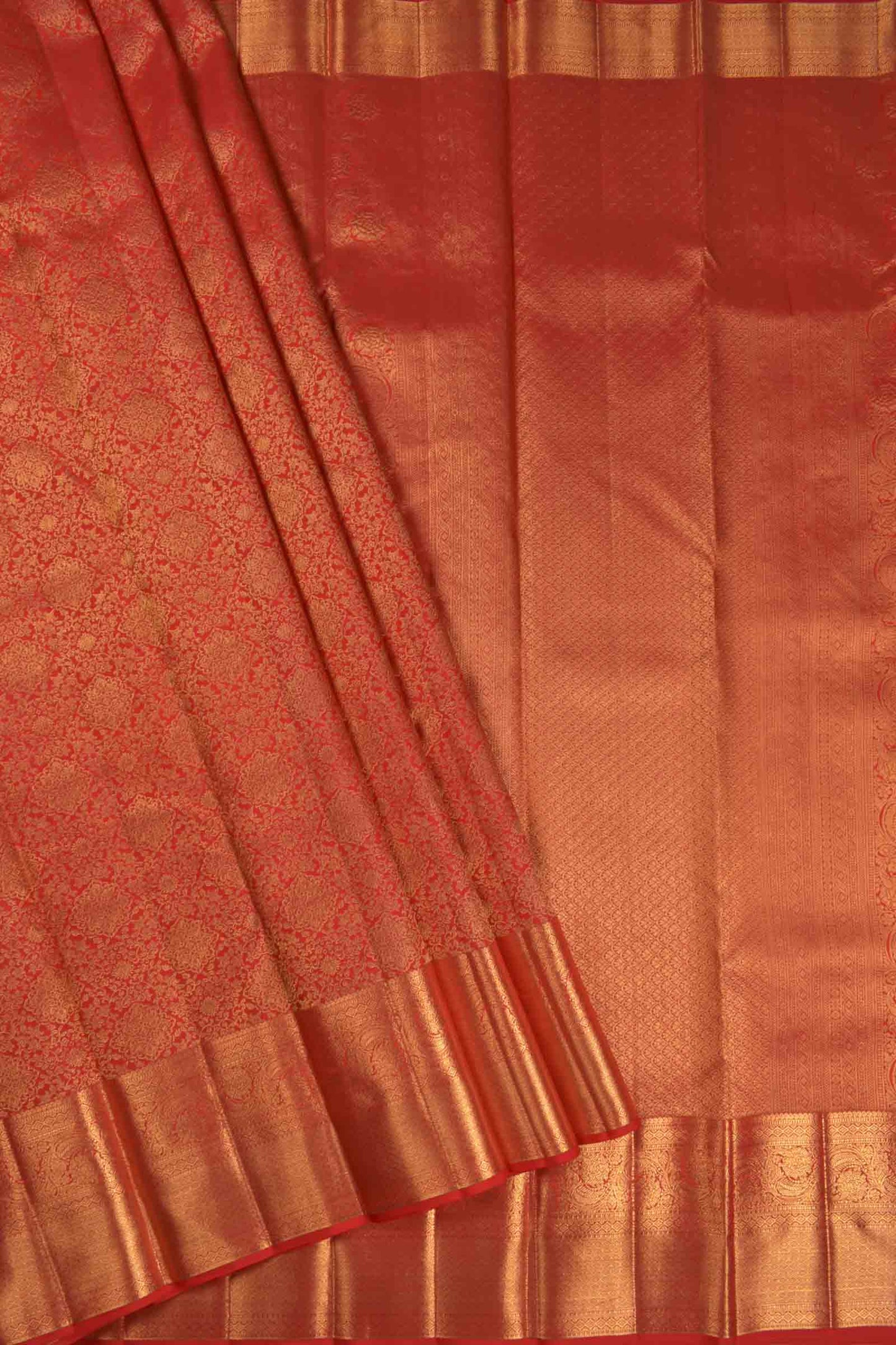 Golden Pure Red Kanchipuram Bridal Pure Silk Intricate Jacquard Golden Border Saree NAA115