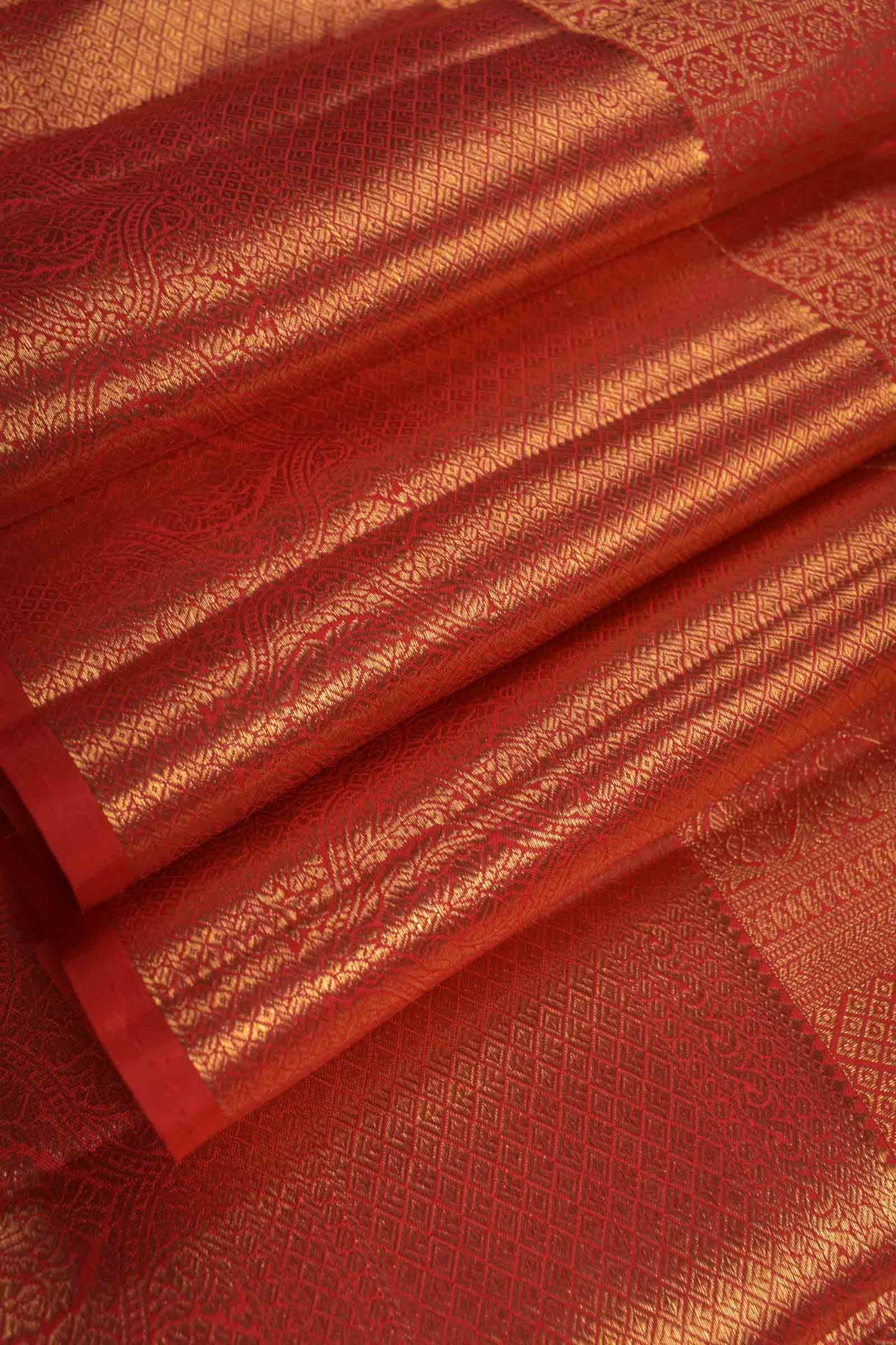 Golden Red Kanchipuram Bridal Pure Silk Traditional Checks Golden Zari Border Saree NAA114