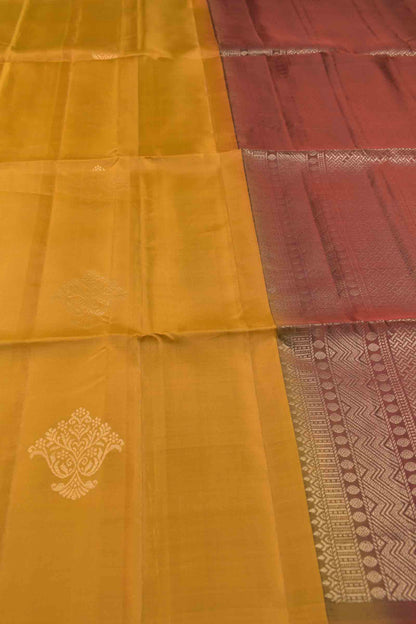 Mustard Yellow Body Floral Butta Contrast Pallu Semi Soft Silk Saree
