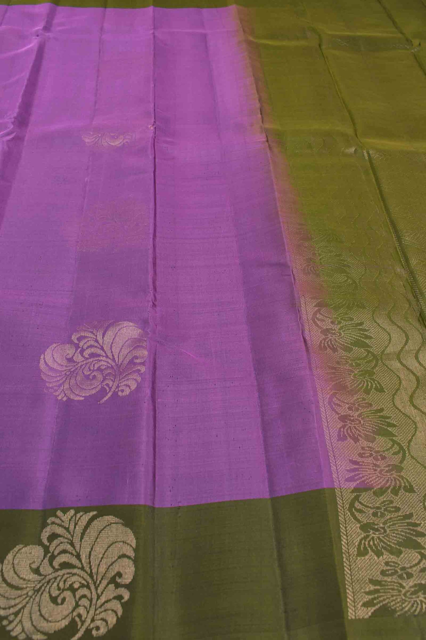 Violet Body Fancy Florlas Dark Olive Green Border Pallu Semi Soft Silk Saree