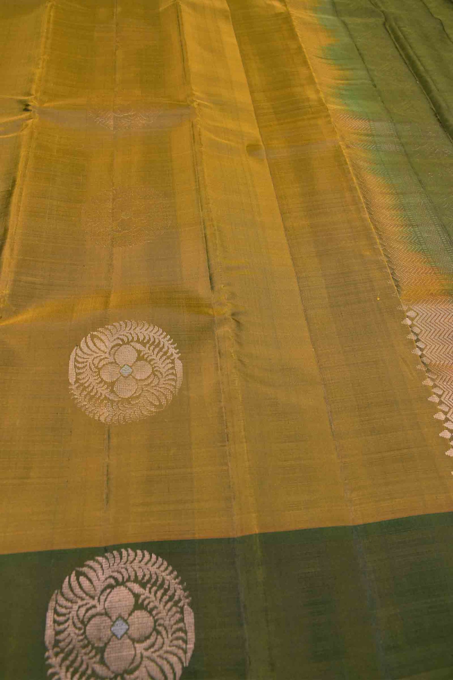 Olive Green Body Fancy  Butta Green Border Pallu Semi Soft Silk Saree