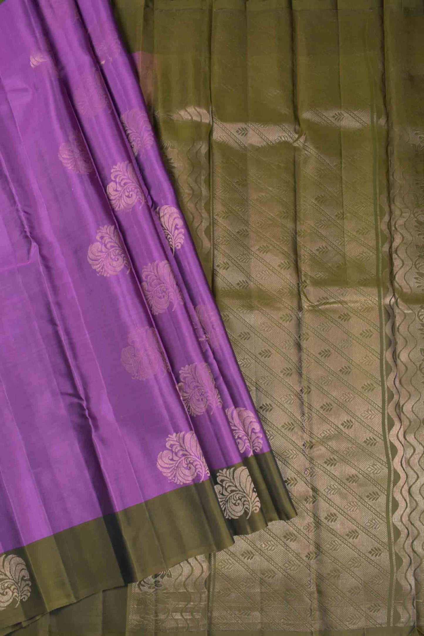 Violet Body Fancy Florlas Dark Olive Green Border Pallu Semi Soft Silk Saree