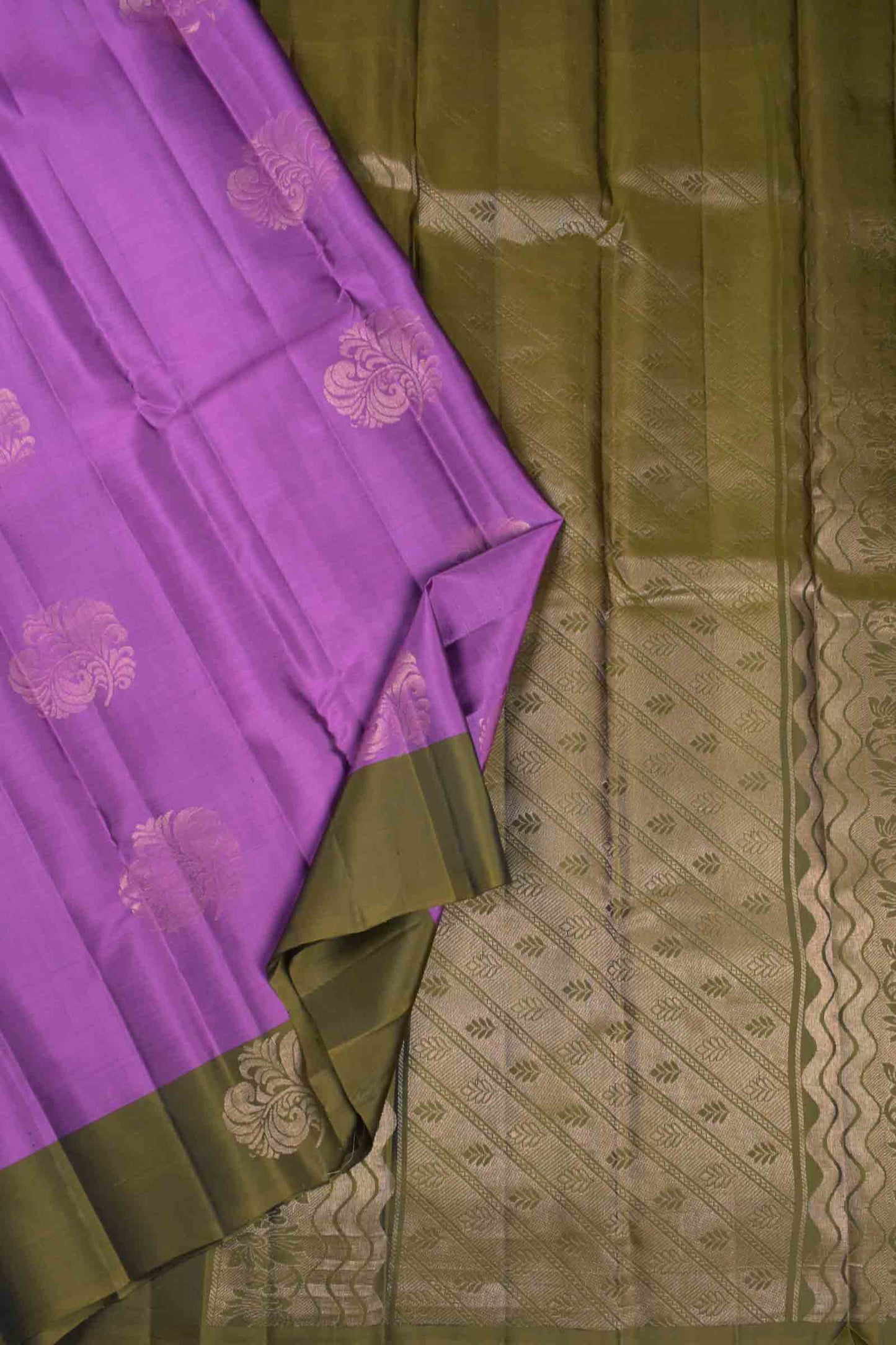 Violet Body Fancy Florlas Dark Olive Green Border Pallu Semi Soft Silk Saree