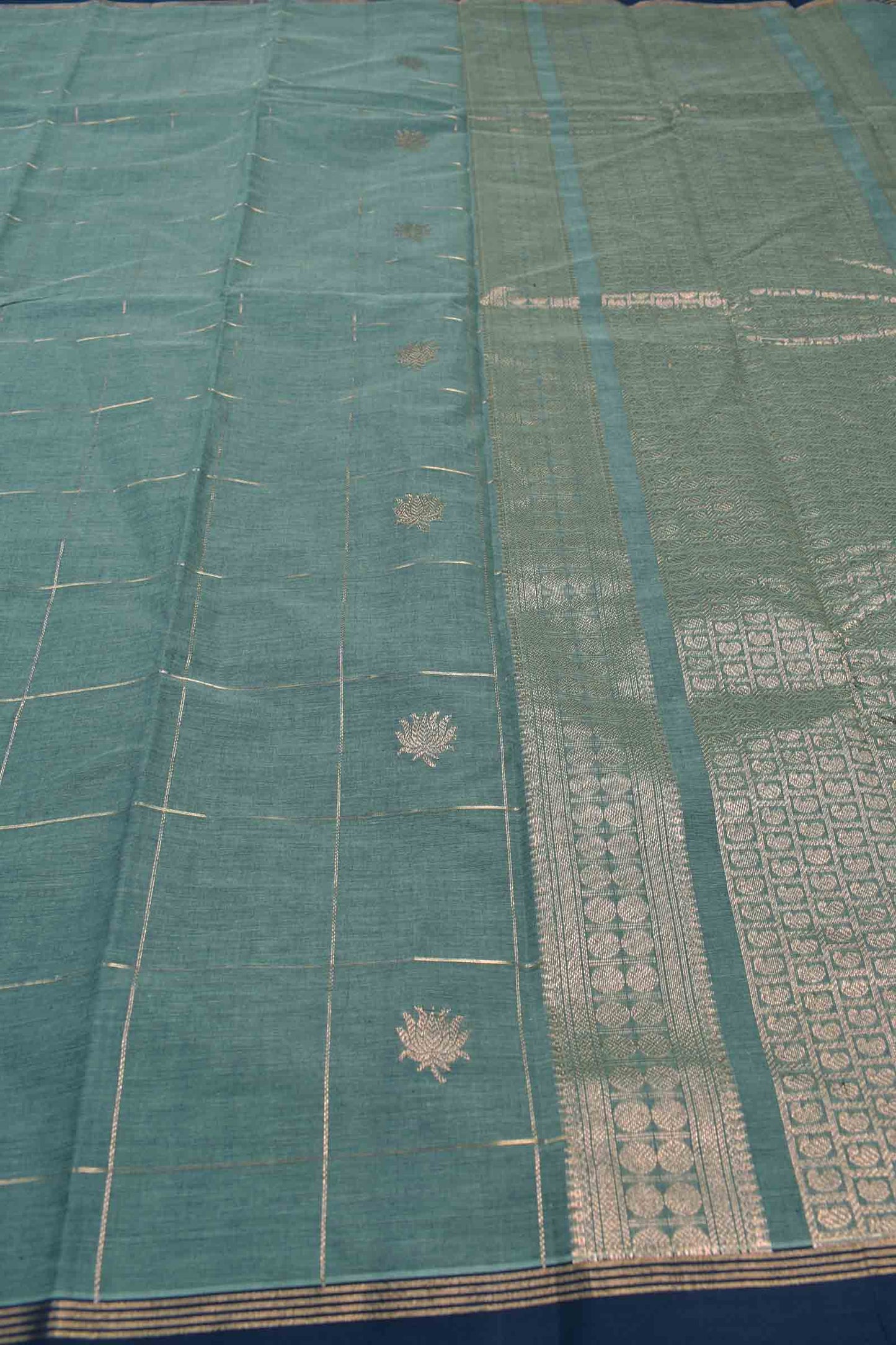 Grey Kanjivaram Pure Cotton Kattam Lotus Butta Zari Pallu Saree