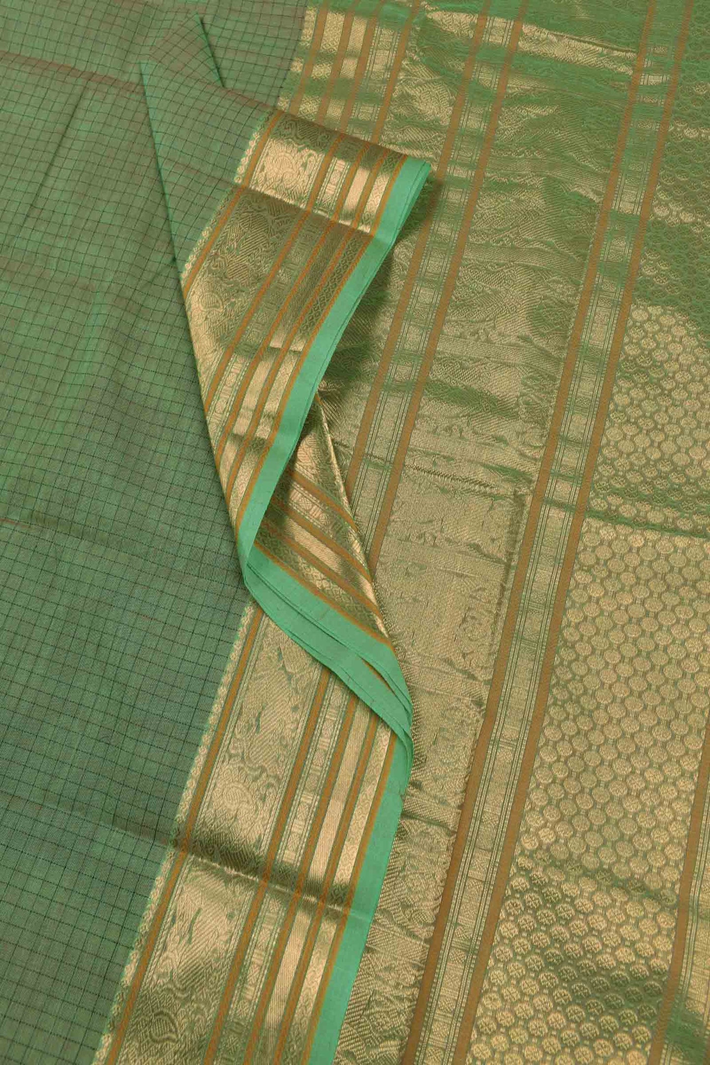 Green Kanjivaram Pure Cotton Kattam Zari Yazhi Border Zari Pallu Saree