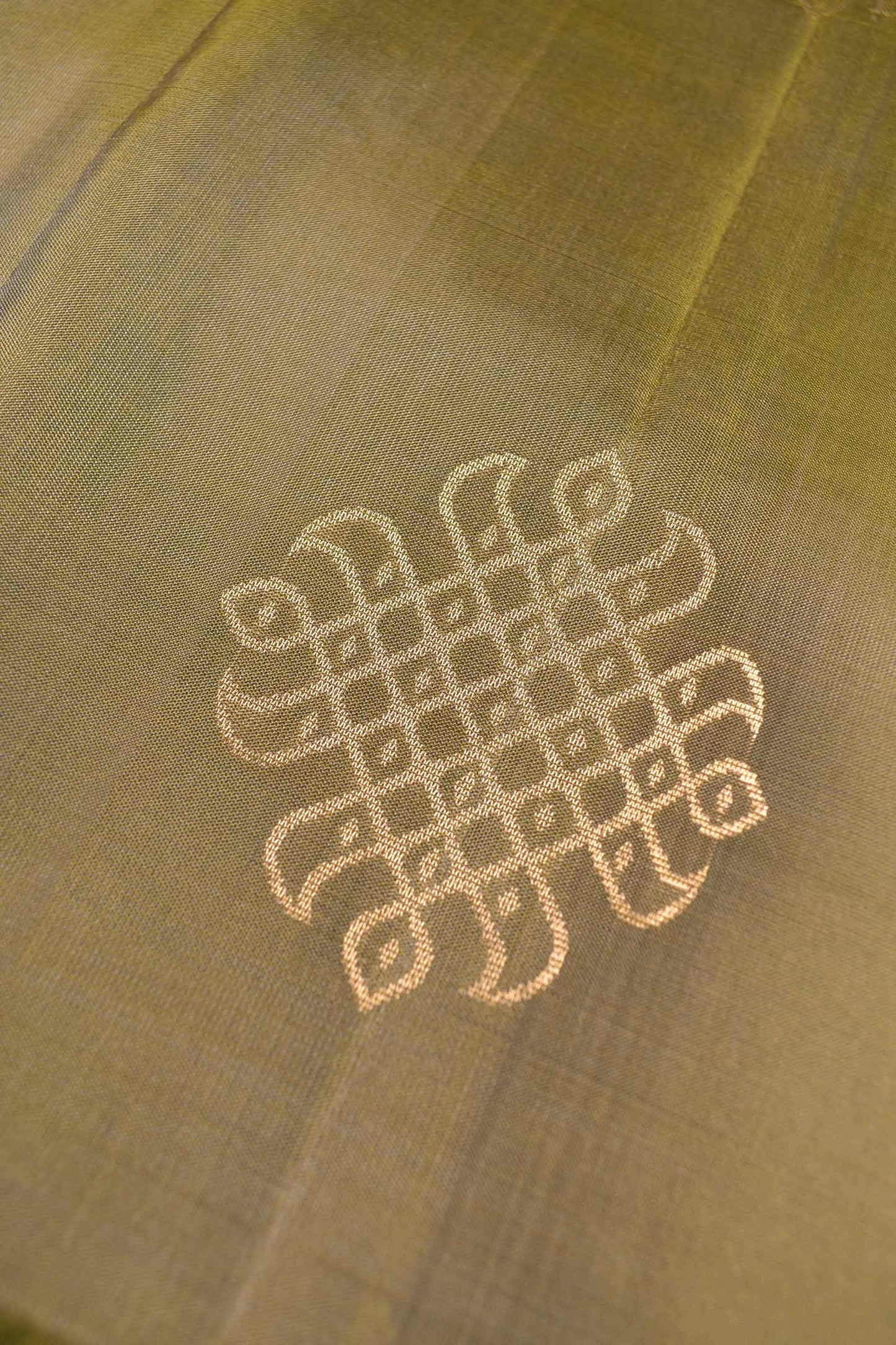 Olive Green Pure Soft Silk Kolam Butta Contrast Blue Border Kolam Pallu  Saree NAA198