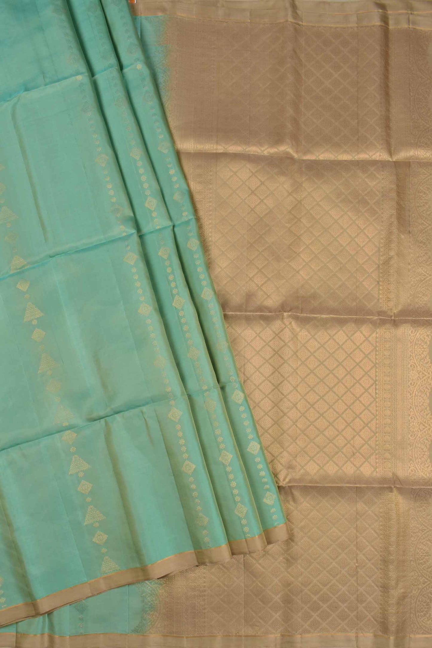 Turquoise Blue  Pure Soft Silk Fancy Butta Dark Sandal Border Pallu Saree NAA188