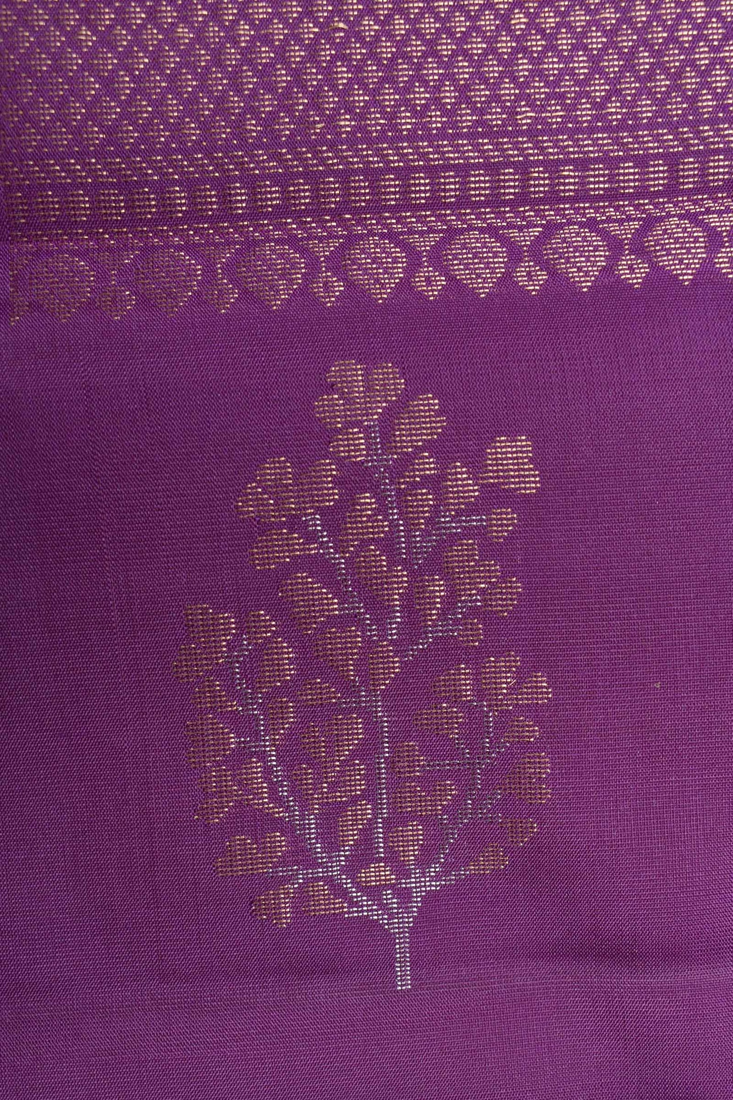 Light Voilet Light Weight Pure Silk Fancy Butta Voilet Border Zari Pallu Saree NAA191