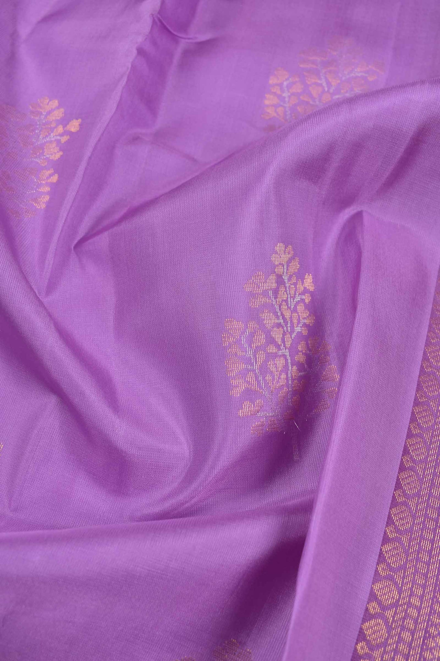 Light Voilet Light Weight Pure Silk Fancy Butta Voilet Border Zari Pallu Saree NAA191