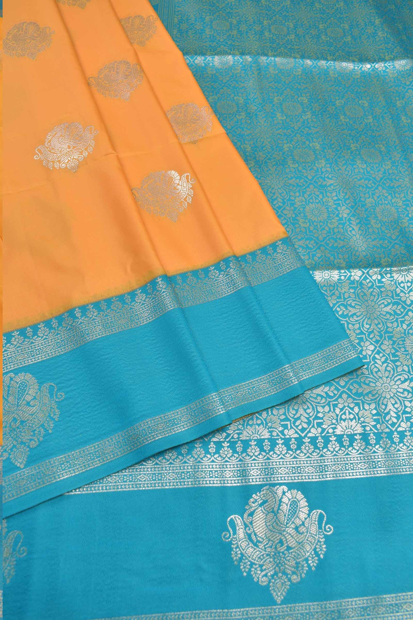 Yellow Peacock Butta Green Contrast Pallu Semi Soft Silk Saree