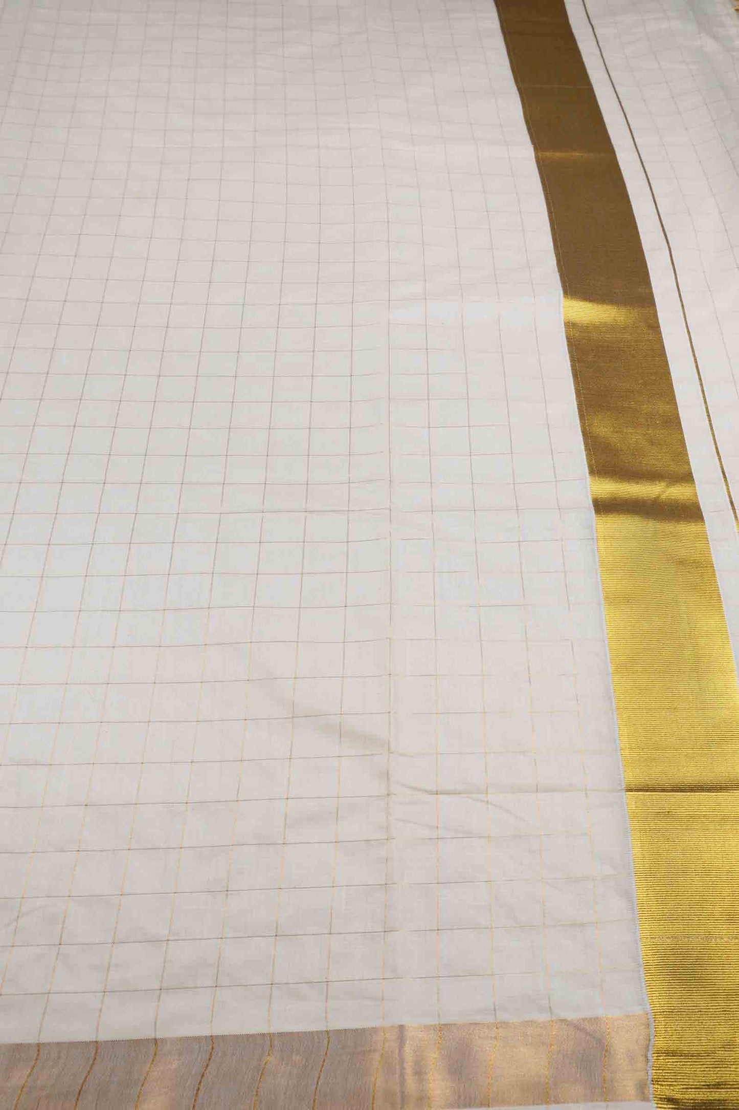 Off White Kerala Pure Cotton Checks Body and Pallu Saree
