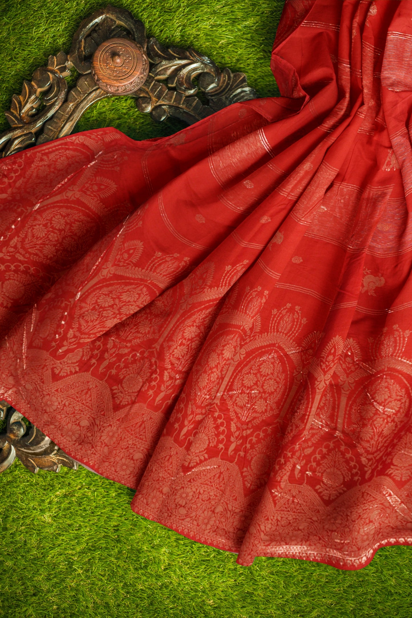 Red Dola Zari Lines Little Birds Butta Fancy Zari Pallu Saree