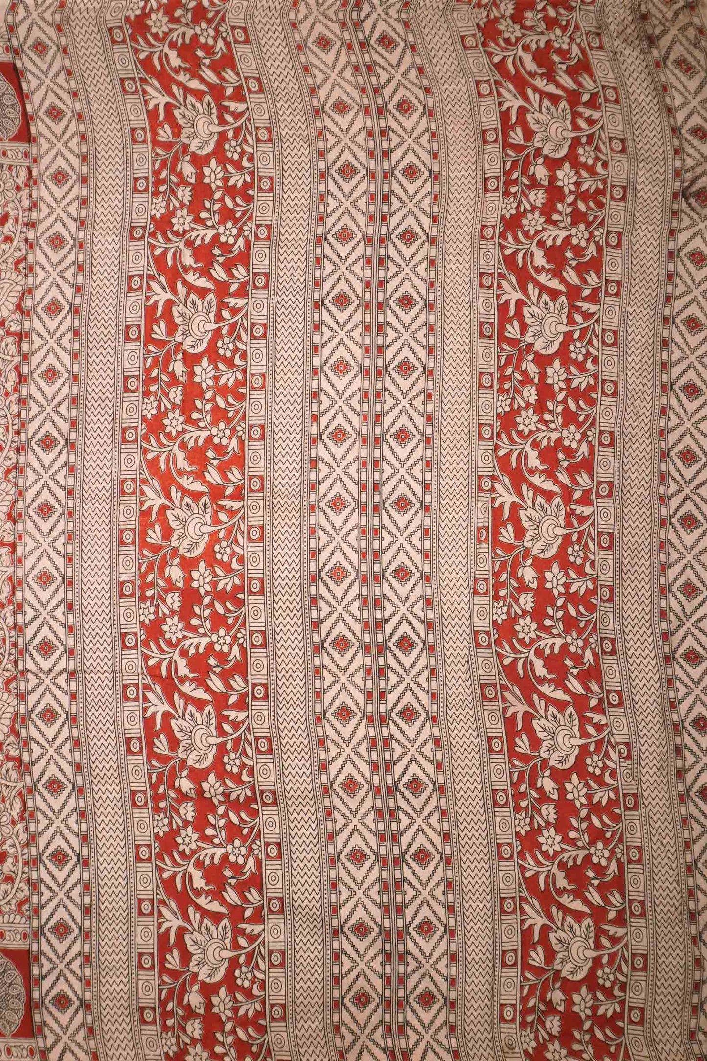 Maroon Kalamkari Pure Cotton  Floral Print Peacock Border Saree