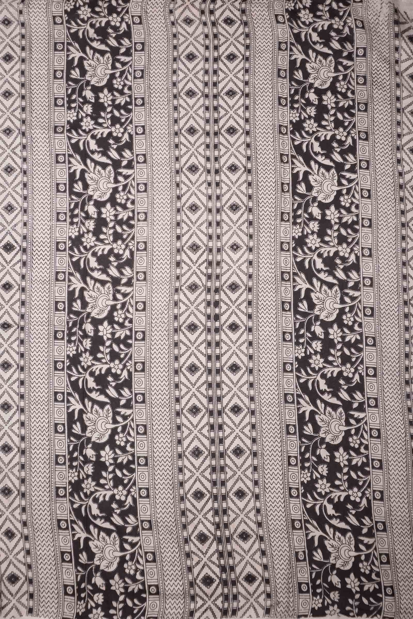 Black Kalamkari Pure Cotton Floral Print Peacock Border Saree