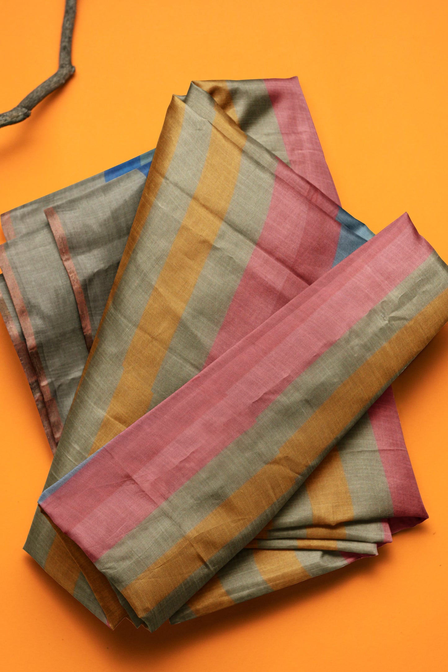 Green Multi Colour Semi Linen Checks Saree