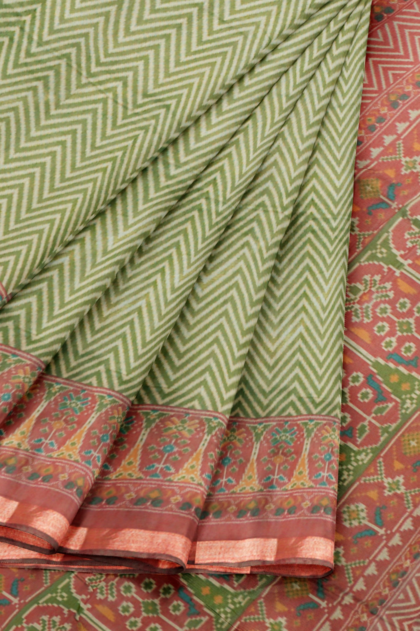 Olive Green Fancy Zig Zag Printed Cotton Ajrakh Style Pallu Saree