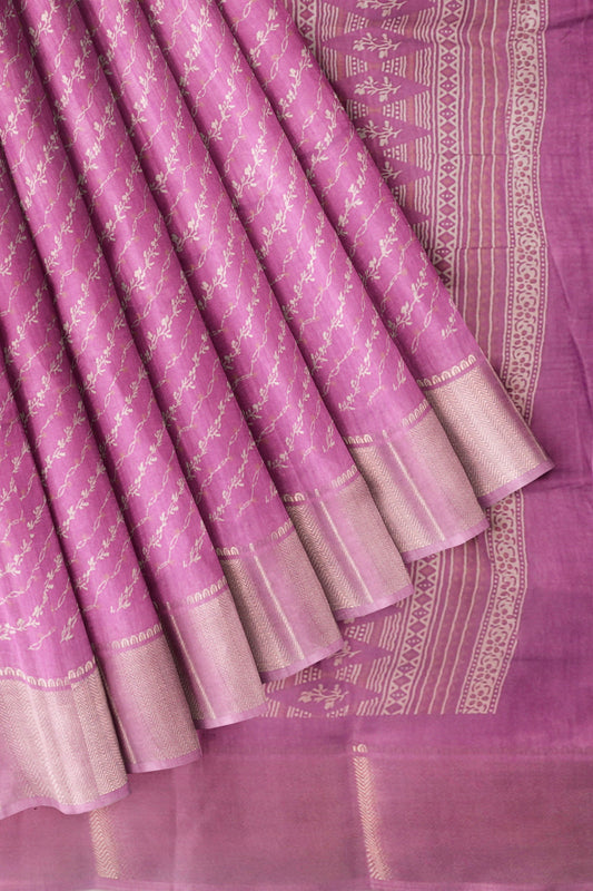 Pink Semi Dola Floral Cross Floral Vines Zari Border Saree