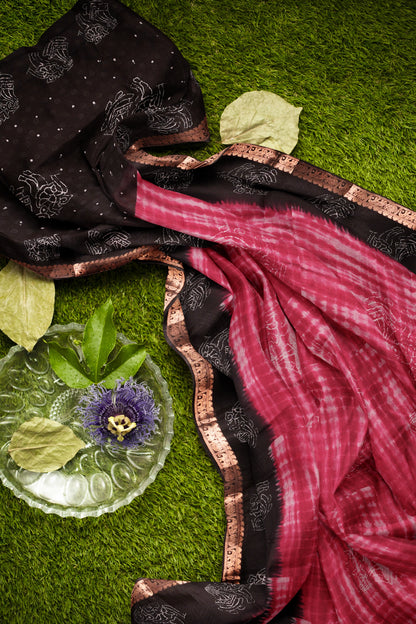 Maroon Shibori Style Printed Cotton Zari Border Saree