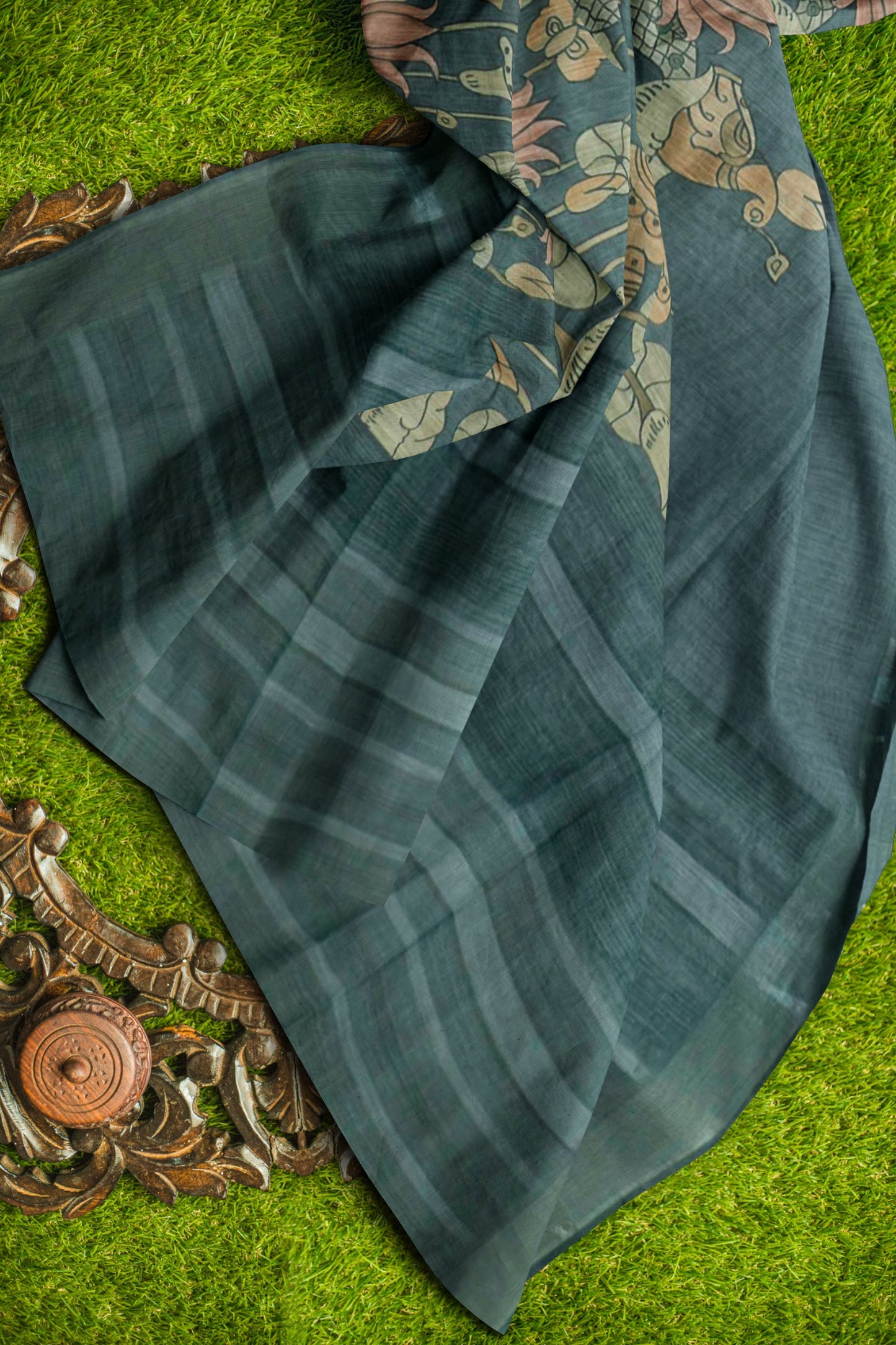 Grey Green Cotton Fancy Lotus Print Silver Border Saree