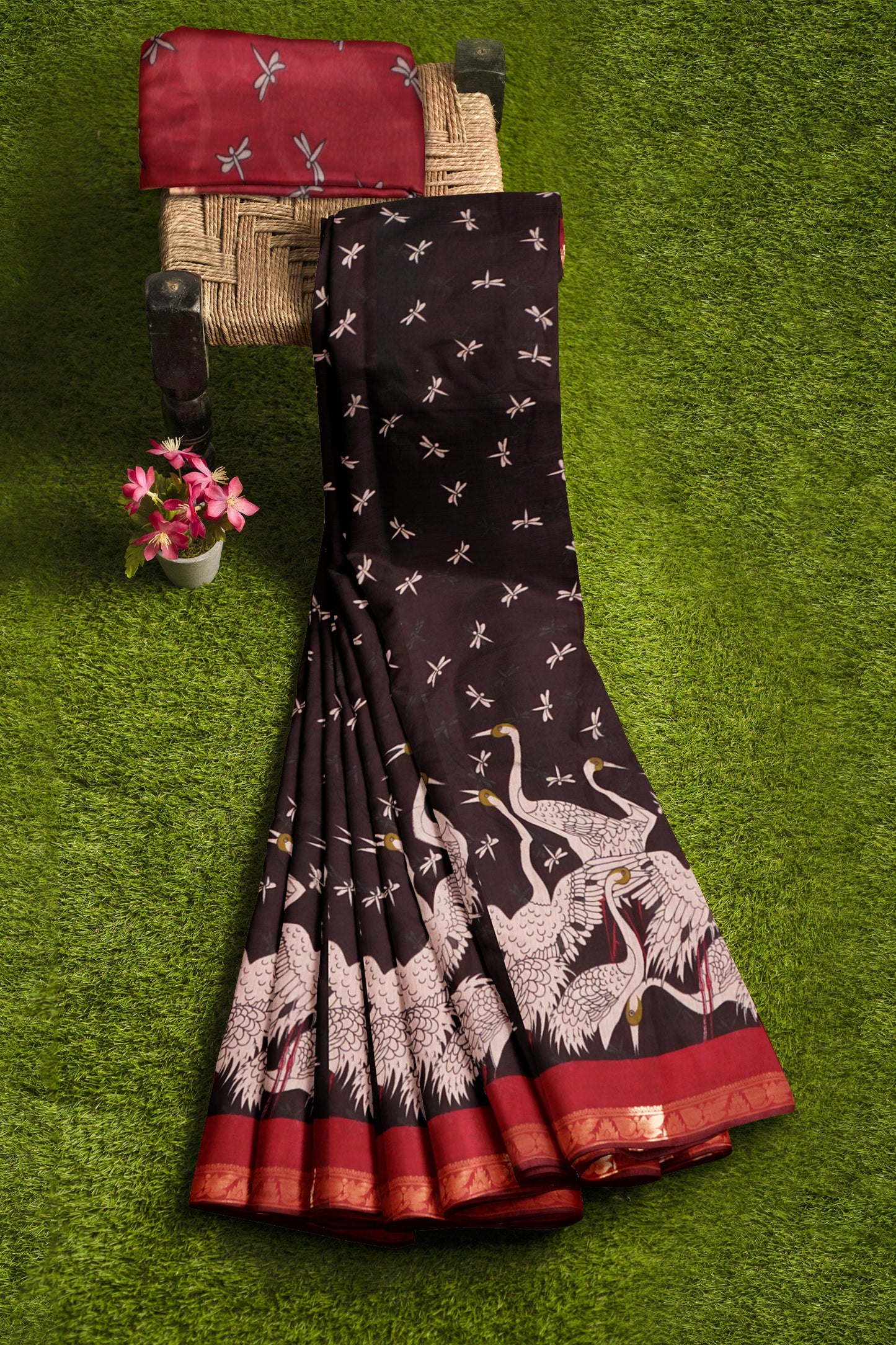 Black Flamingo Printed Cotton Zari Border Saree