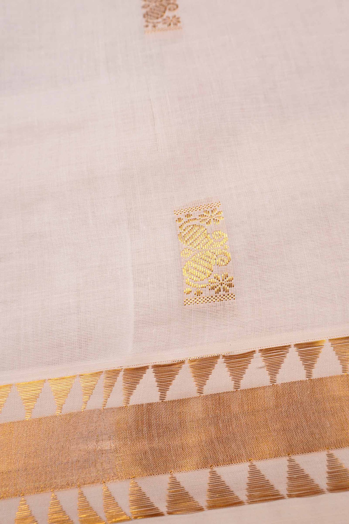 Off White With Golden Kerala Cotton Paisely Butta Rich Pallu Saree  NAA110