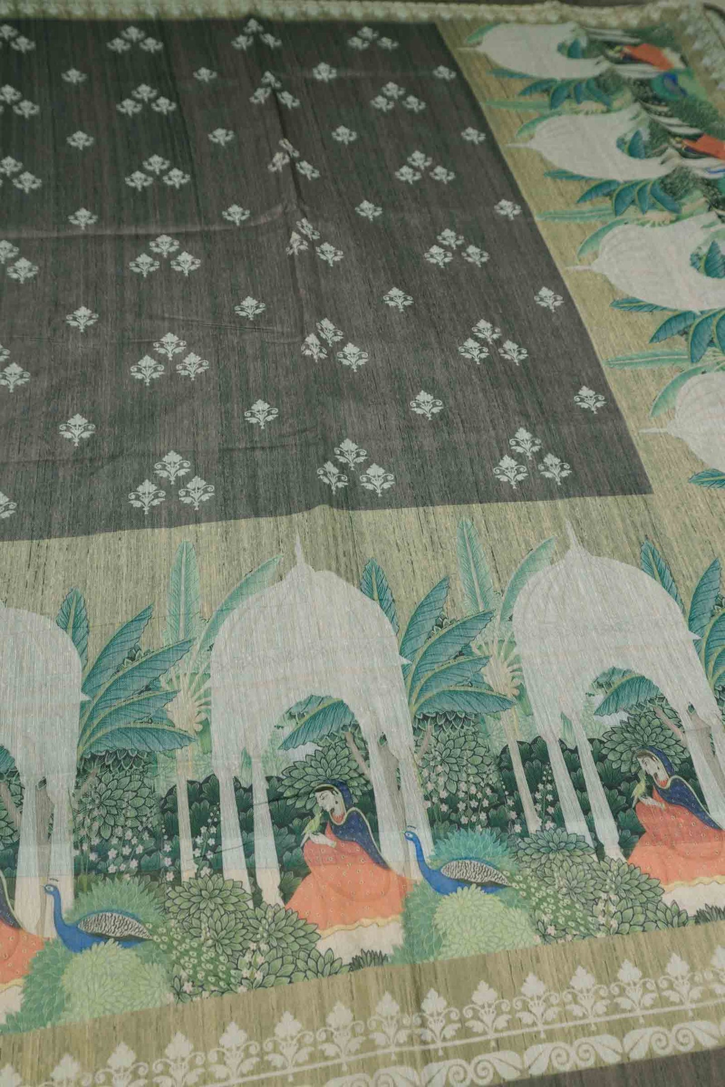 Grey  Semi Chanderi Cotton Taj Domes Print Saree