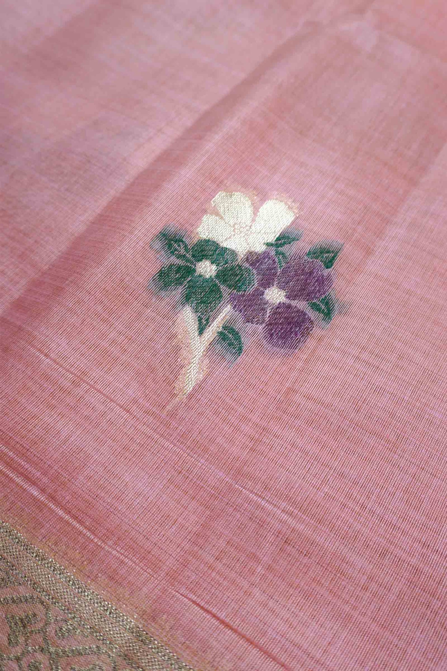 Pink Soft Bengal Cotton Bird Trails Pallu Zari Border Saree