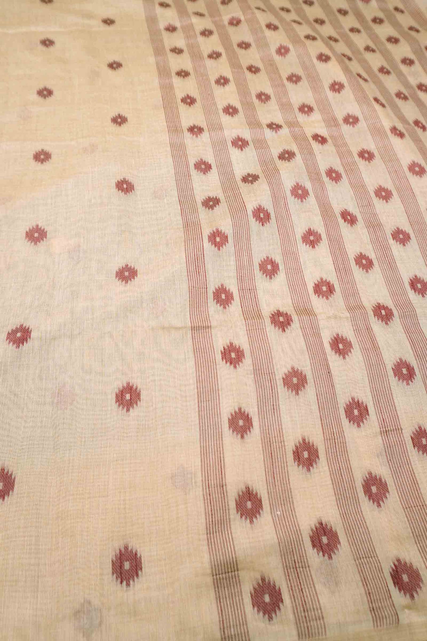 Sandal Soft Bengal Cotton Mini Bengal Butta Saree