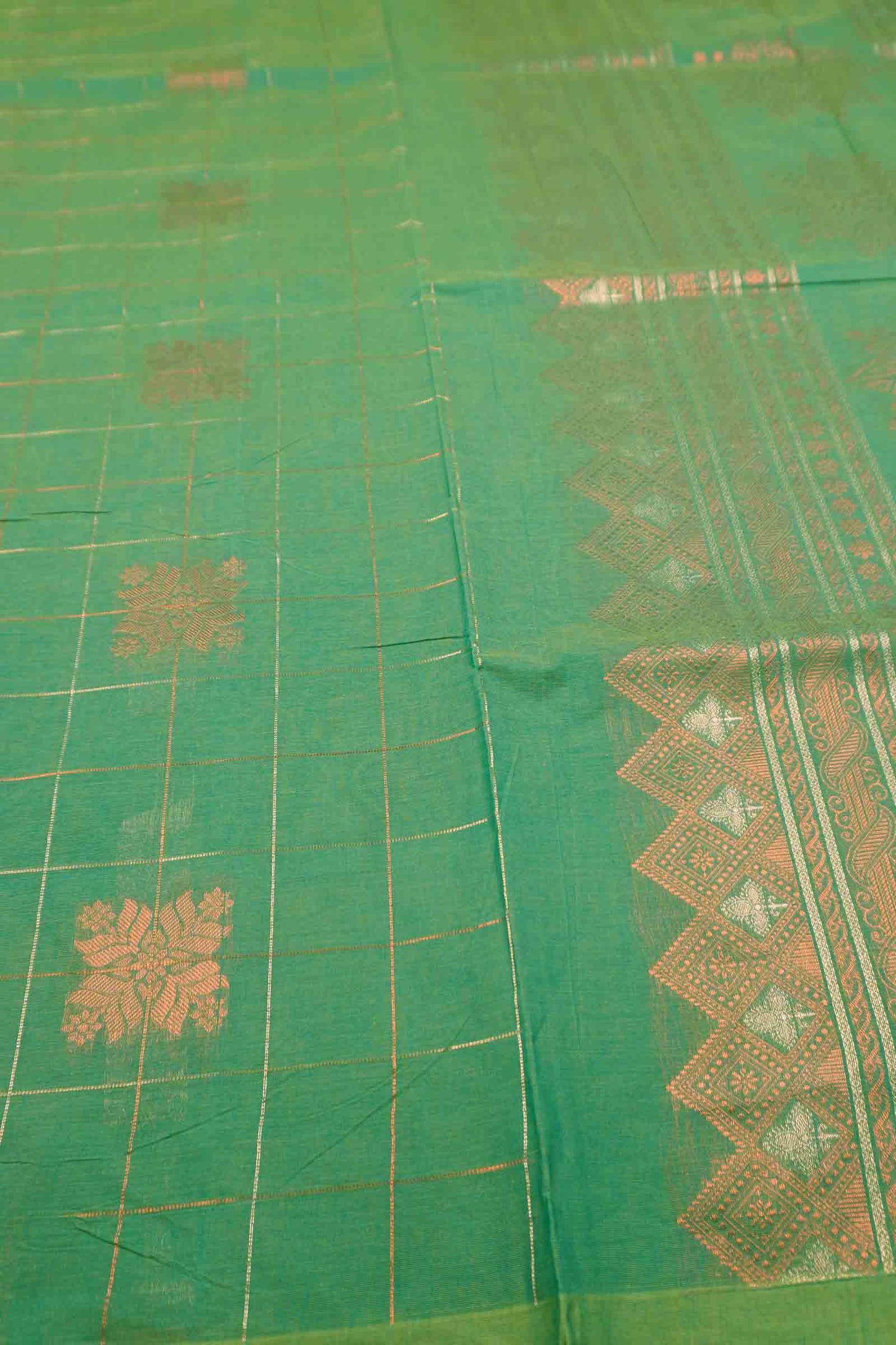 Green Pure South Cotton Zari Checks Star Pallu Saree