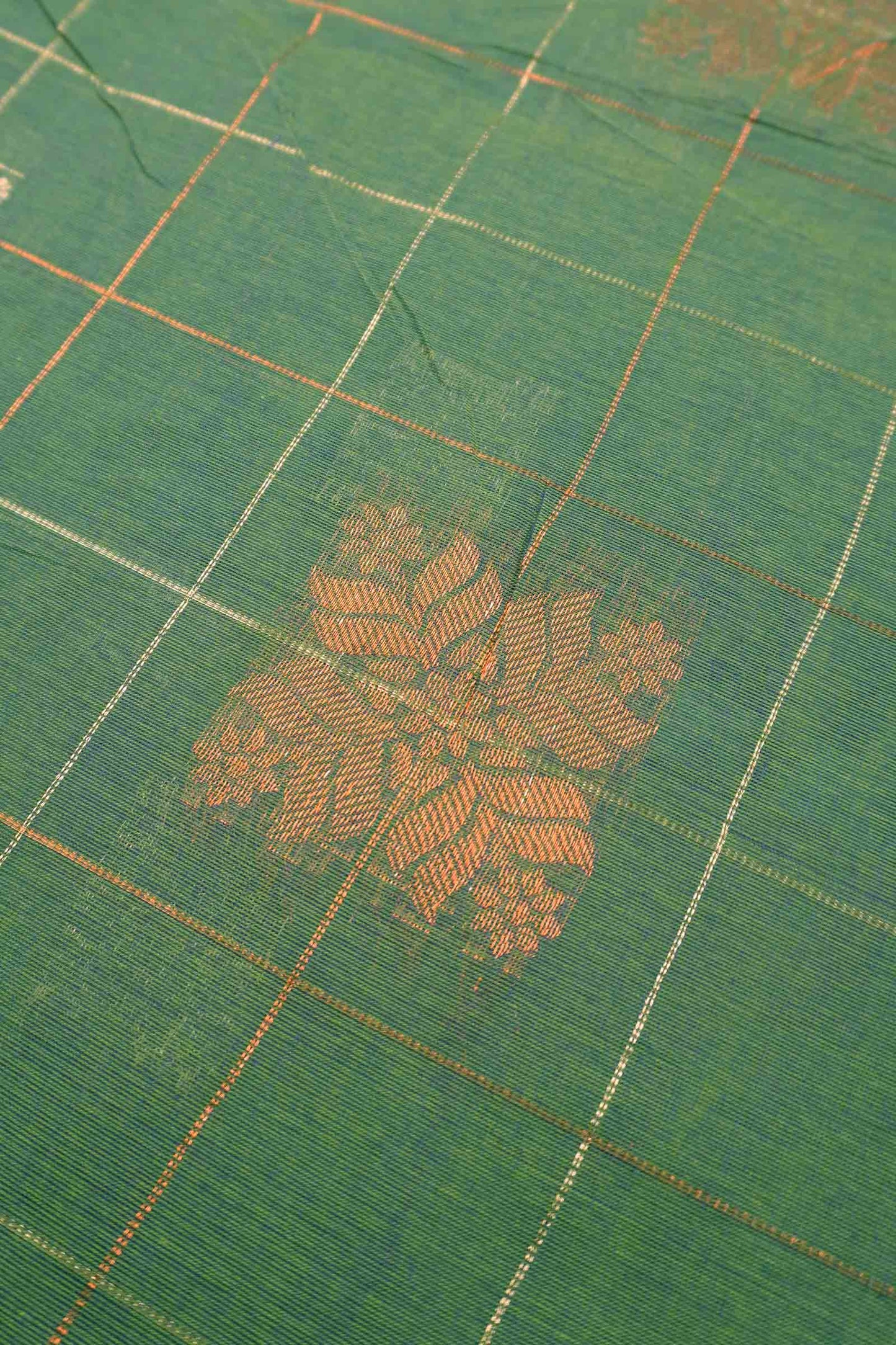 Green With Grey Pure South Cotton Checks Butta Star Pallu Saree