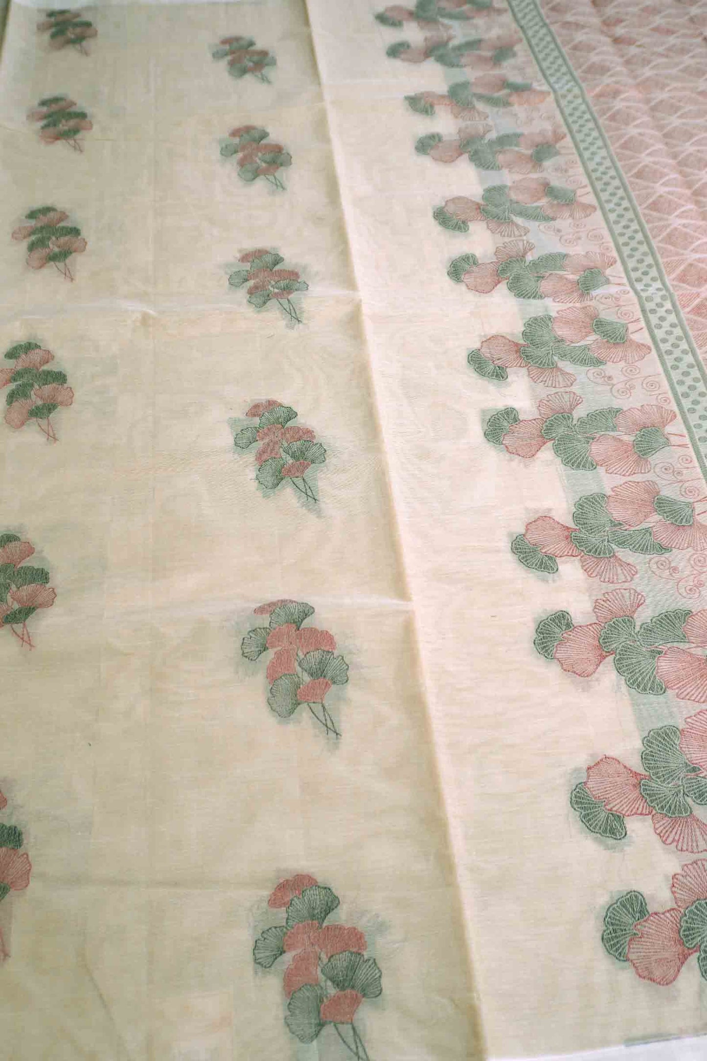 Off White Pure South Cotton Floral Bouquet Saree