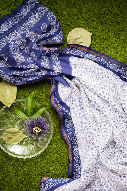 White Pure Sungudi Cotton Warli Print Zari Peacock Border Saree