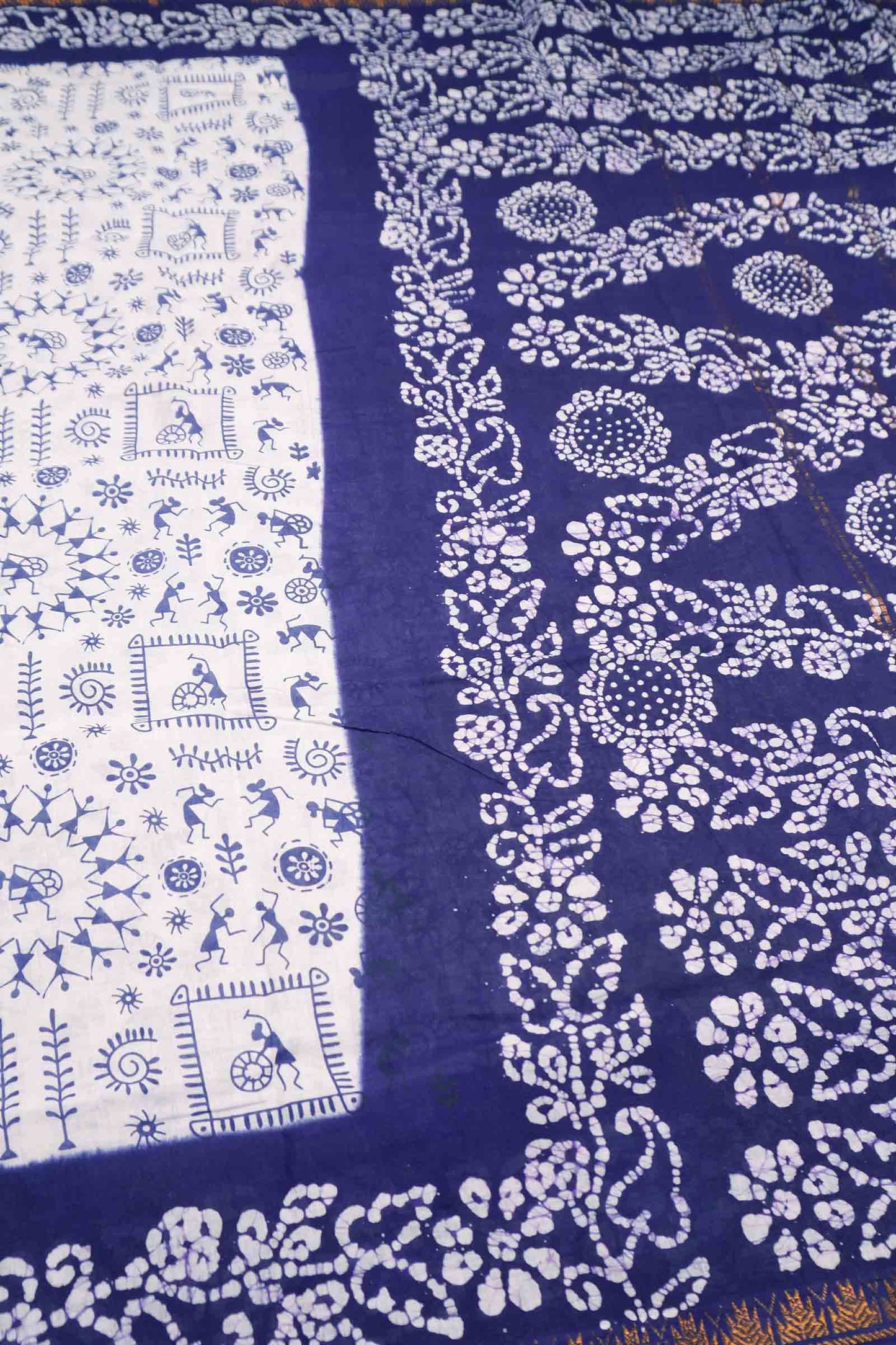 White Pure Sungudi Cotton Warli Print Zari Tower Border Saree