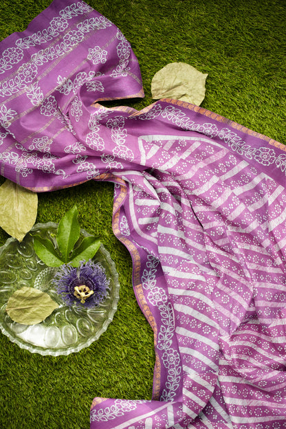 Light Violet Pure Sungudi Cotton Leheriya Stripes Print Zari Mango Border Saree