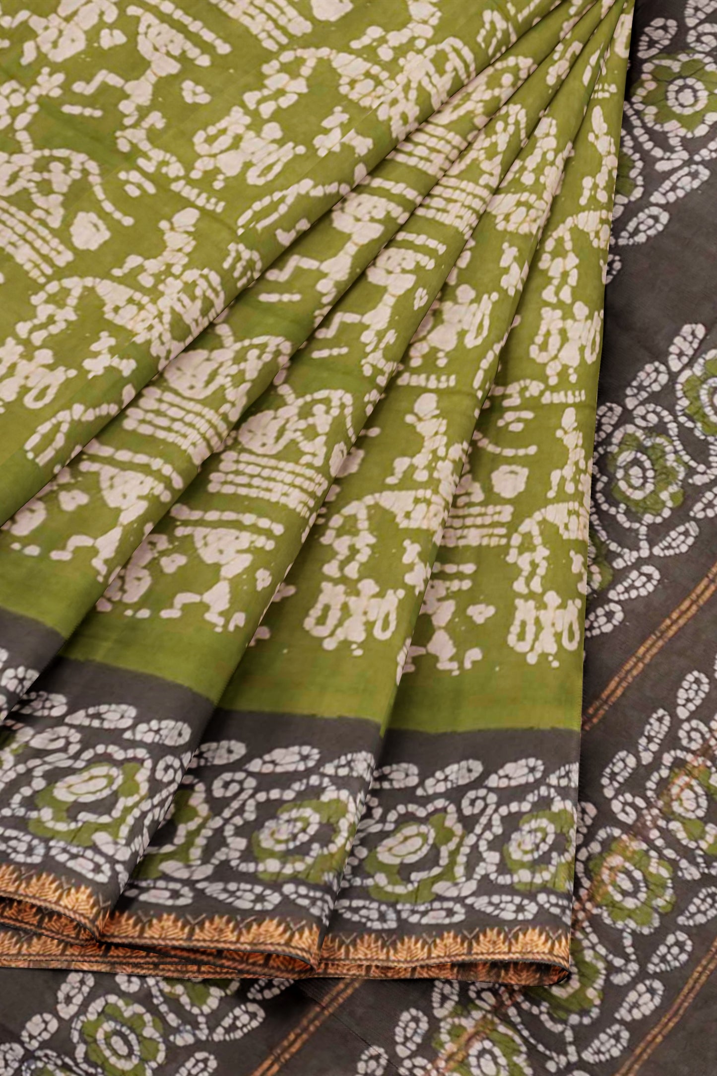 Olive Green Pure Sungudi Cotton Warli Style Print Zari Gopuram Border Saree