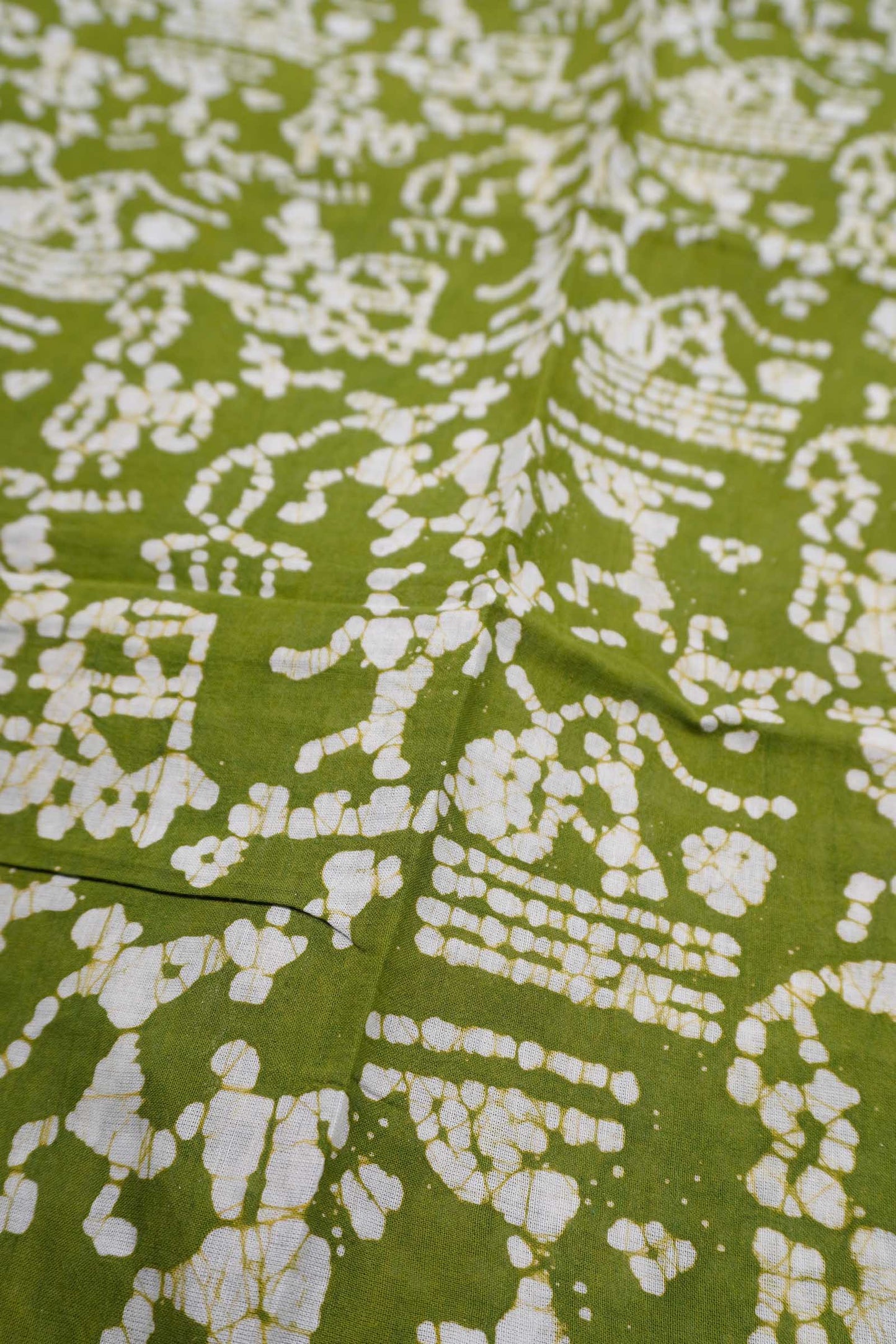 Olive Green Pure Sungudi Cotton Warli Style Print Zari  Peacock Border Saree
