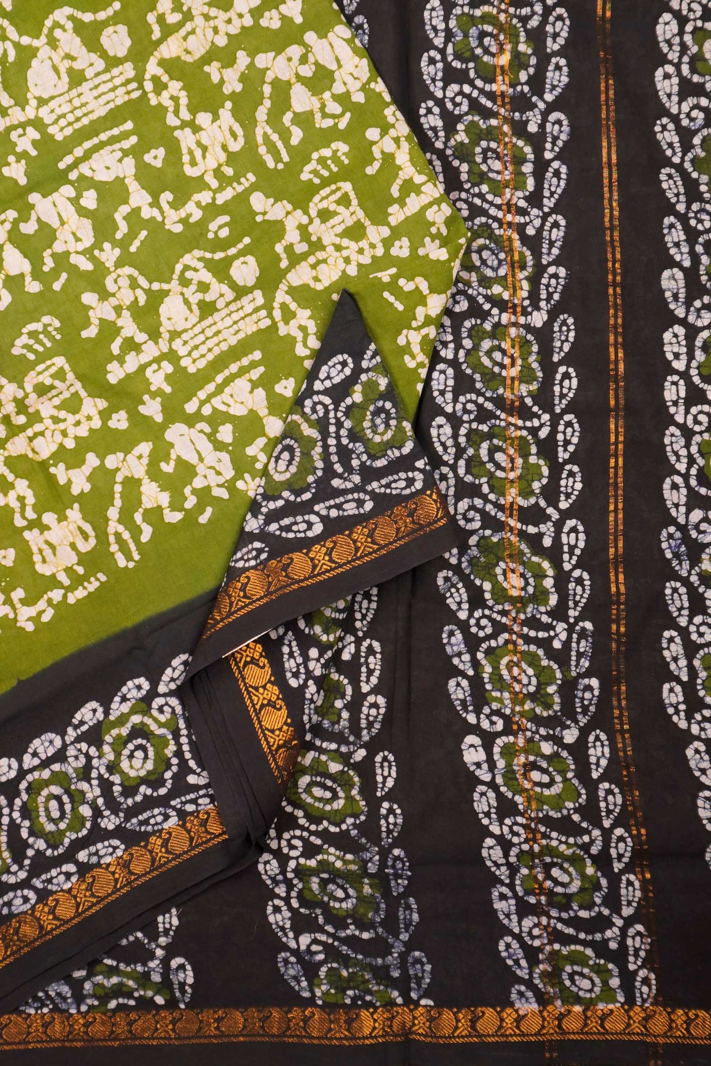 Olive Green Pure Sungudi Cotton Warli Style Print Zari  Border Saree